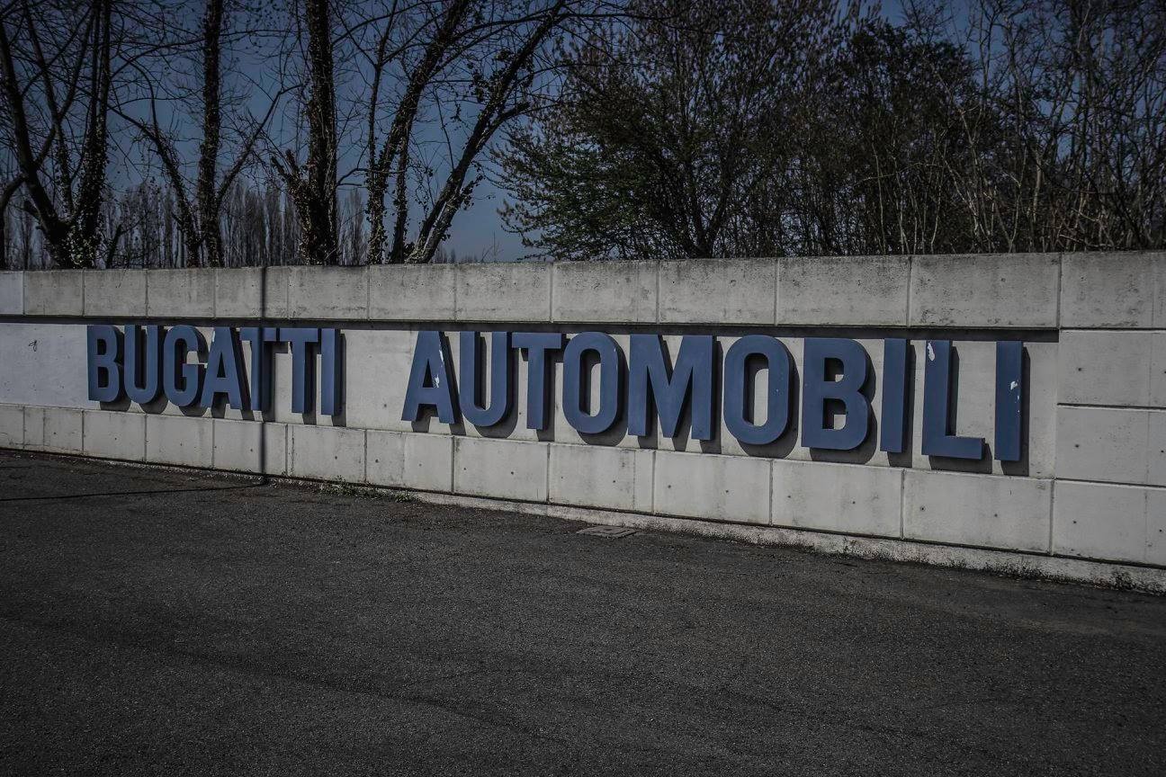 nha may bo hoang cua Bugatti anh 1