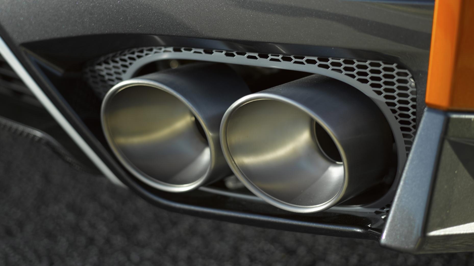 Nissan GT-R,  chi tiet Nissan GT-R,  kham pha Nissan GT-R anh 7