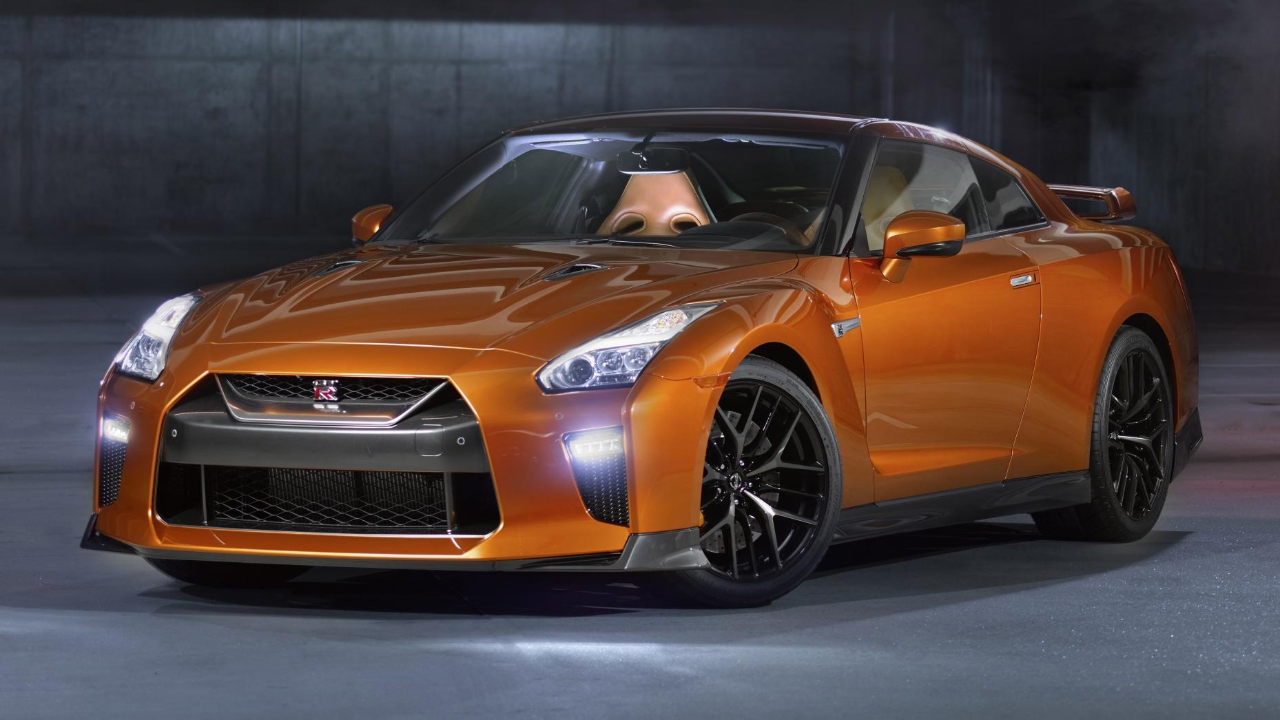 Nissan GT-R,  chi tiet Nissan GT-R,  kham pha Nissan GT-R anh 9