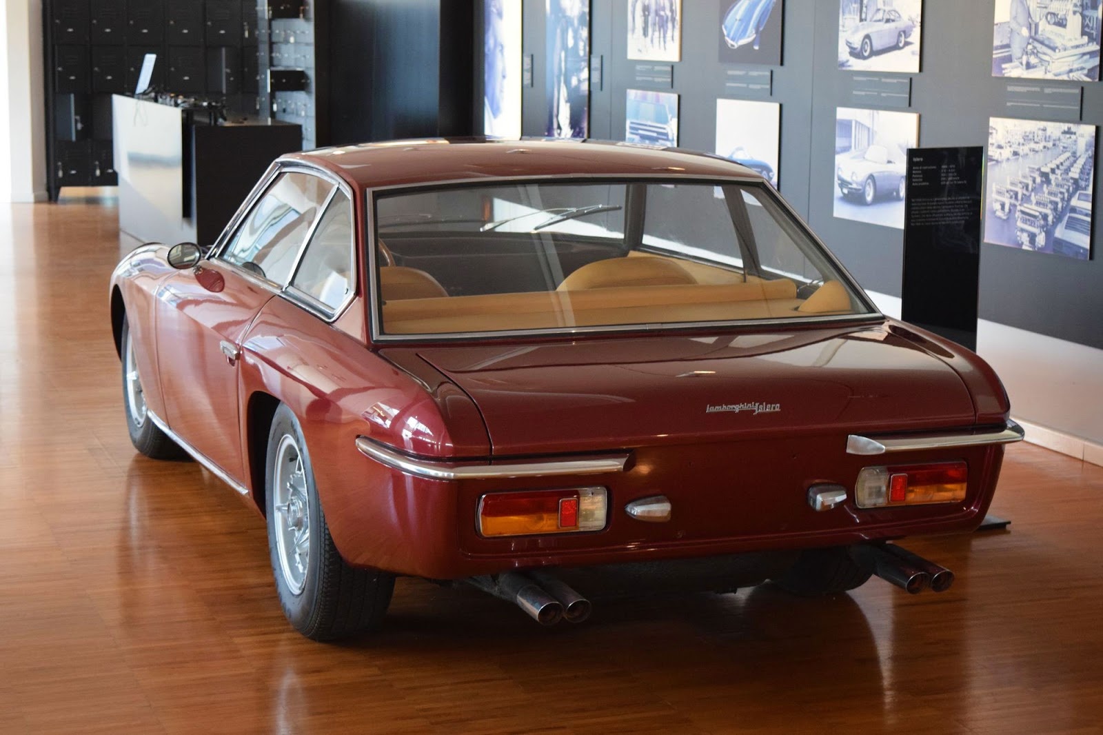 Bao tang xe Lamborghini anh 14