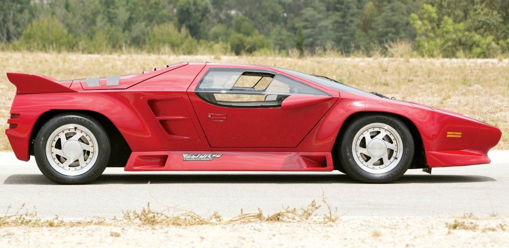 Bugatti EB110,  Dauer 962 Le Mans,  Lotec C1000,  Mercedes-Benz CLK GTR,  Jaguar XJ220,  Jaguar XJR-15,  Vector W8,  Porsche 911 GT1 Strassenversion,  TVR Cerbera Speed 12,  McLaren F1 anh 7