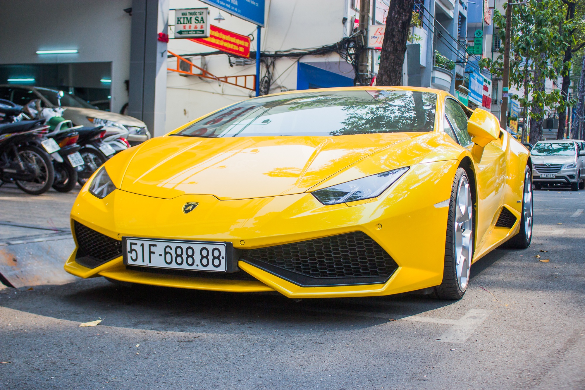 Lamborghini Huracan bien dep o Sai Gon anh 2
