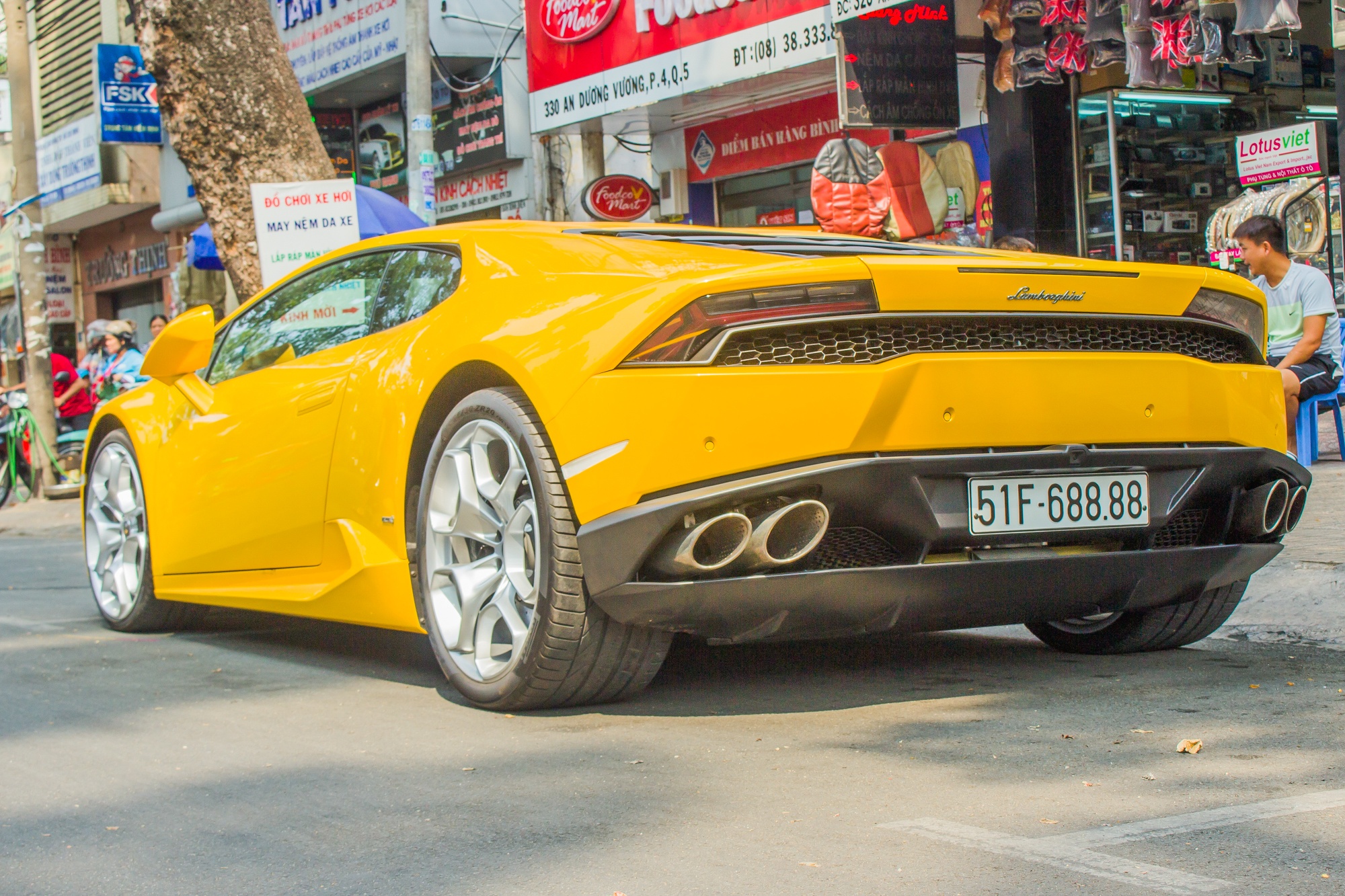 Lamborghini Huracan bien dep o Sai Gon anh 3