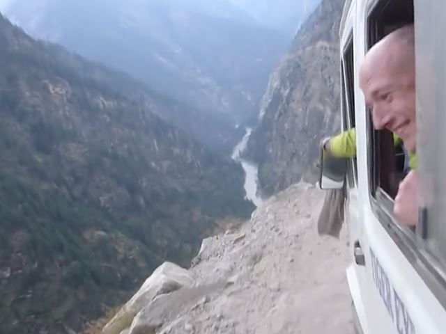 duong nguy hiem nhat the gioi anh 8