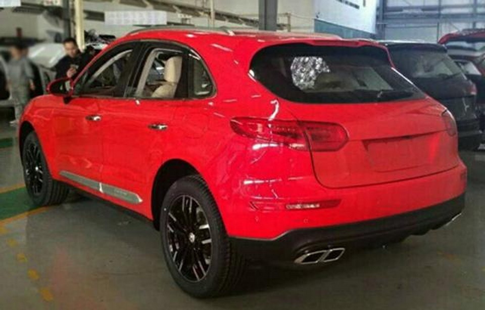 Porsche Macan nhai o Trung Quoc anh 4