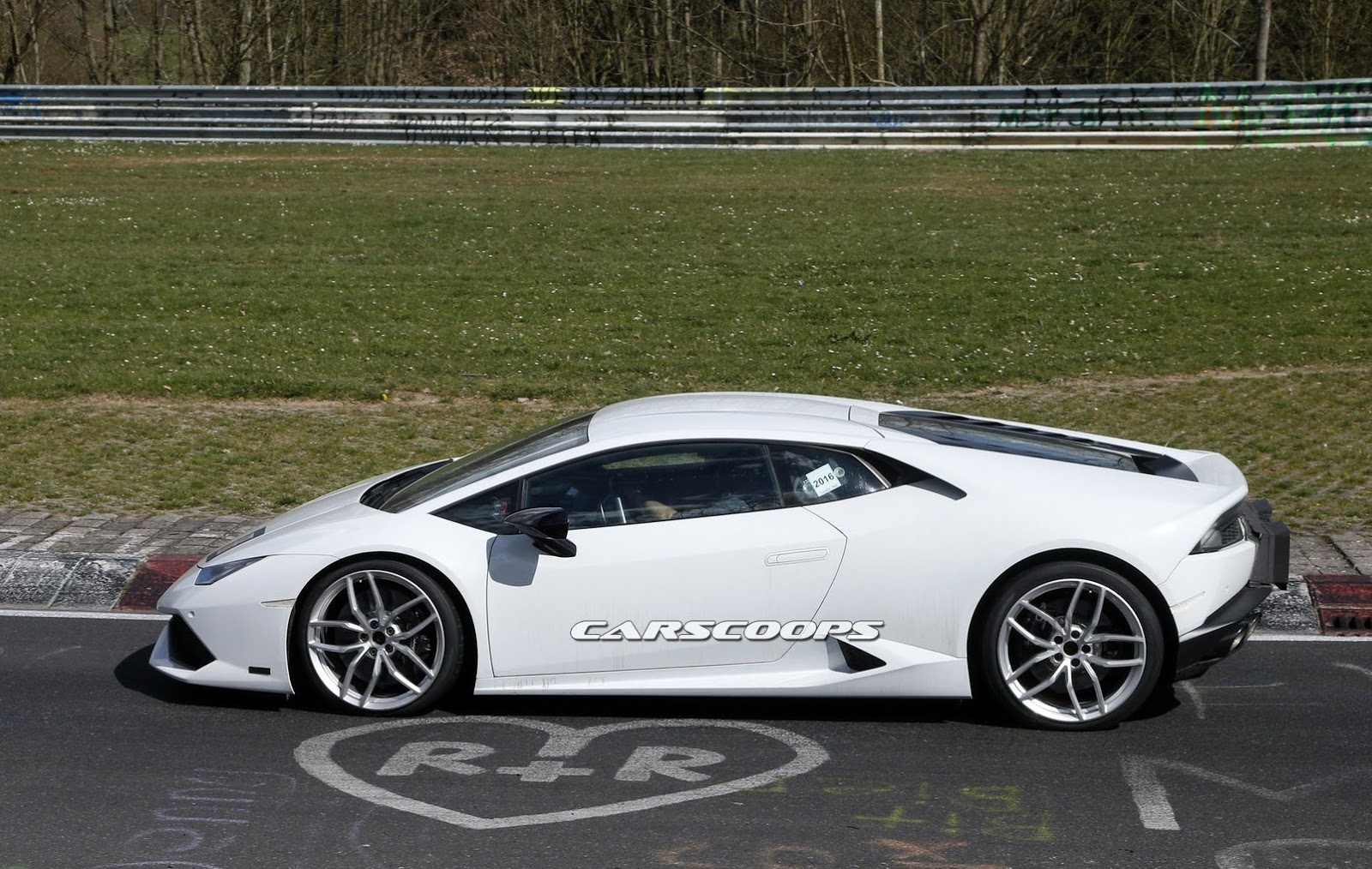 Lamborghini Huracan,  Lamborghini Huracan Superleggera,  Lamborghini Huracan thu 6 anh 2