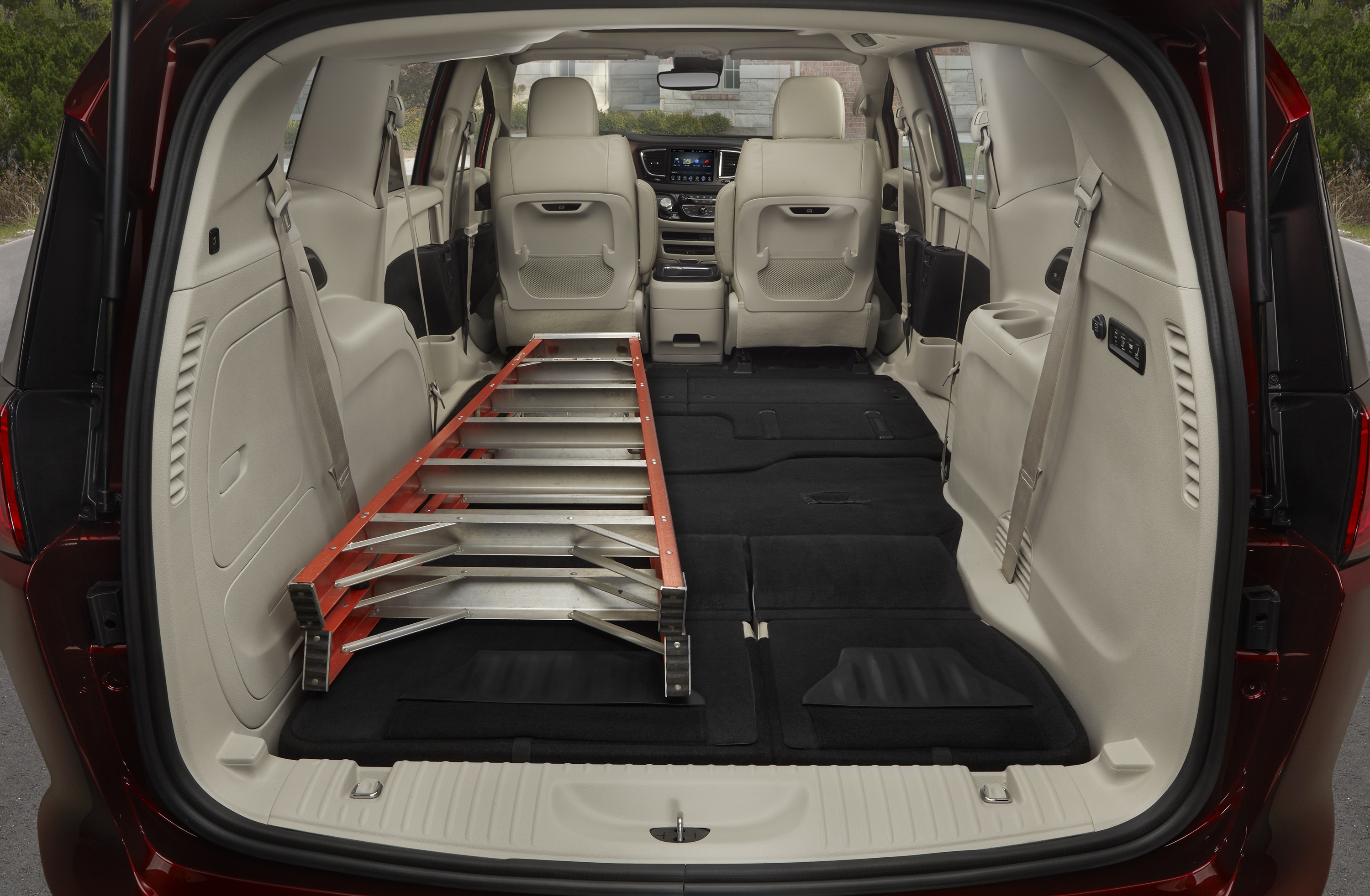 noi that dep nhat,  Audi TTS,  BMW 7-Series,  Cadillac XT5,  Chevrolet Camaro,  Chrysler Pacifica,  Honda Civic,  Lexus RX,  Mercedes-Benz GLC,  Nissan Maxima,  Volvo XC90 anh 5