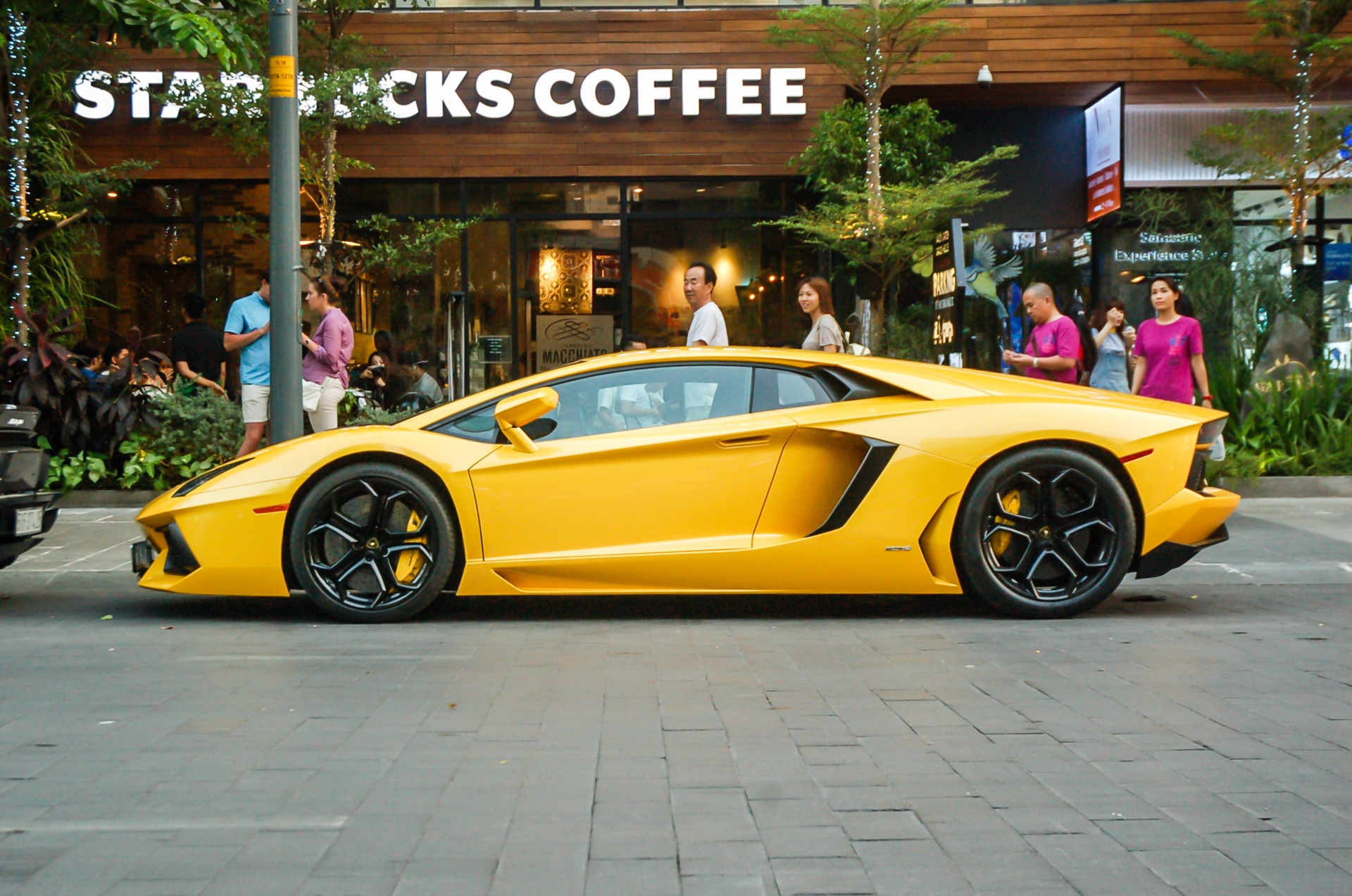 Lamborghini,  Lamborghini Huracan,  Lamborghini Aventador,  sieu xe anh 8