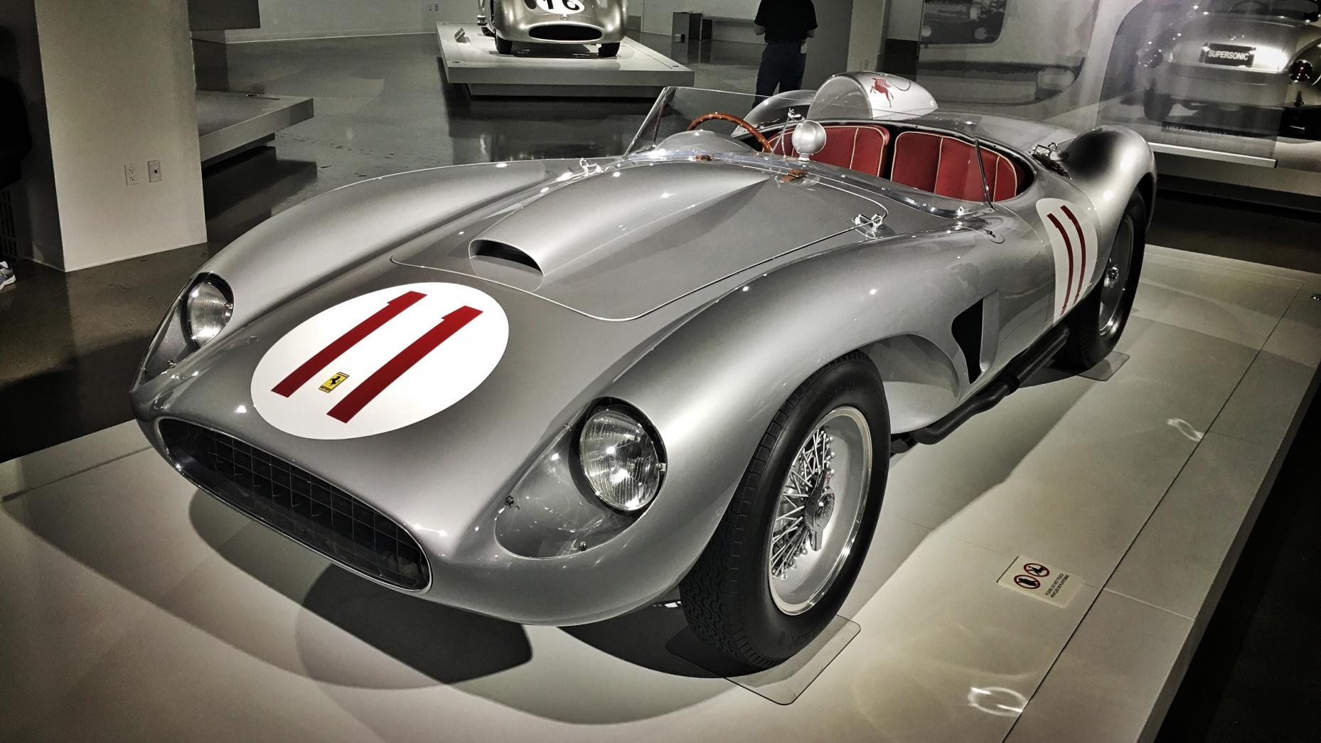 bảo tàng ôtô lớn nhất thế giới ảnh 12 bao tang oto lon nhat the gioi anh 12