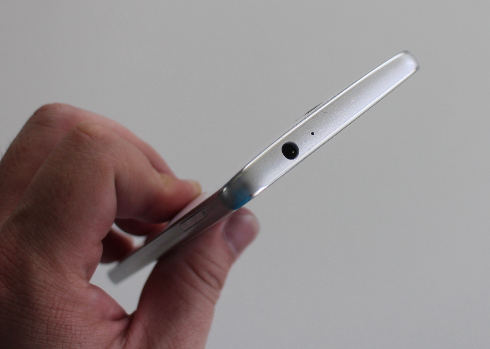 danh gia Lenovo Vibe S1 Lite anh 3