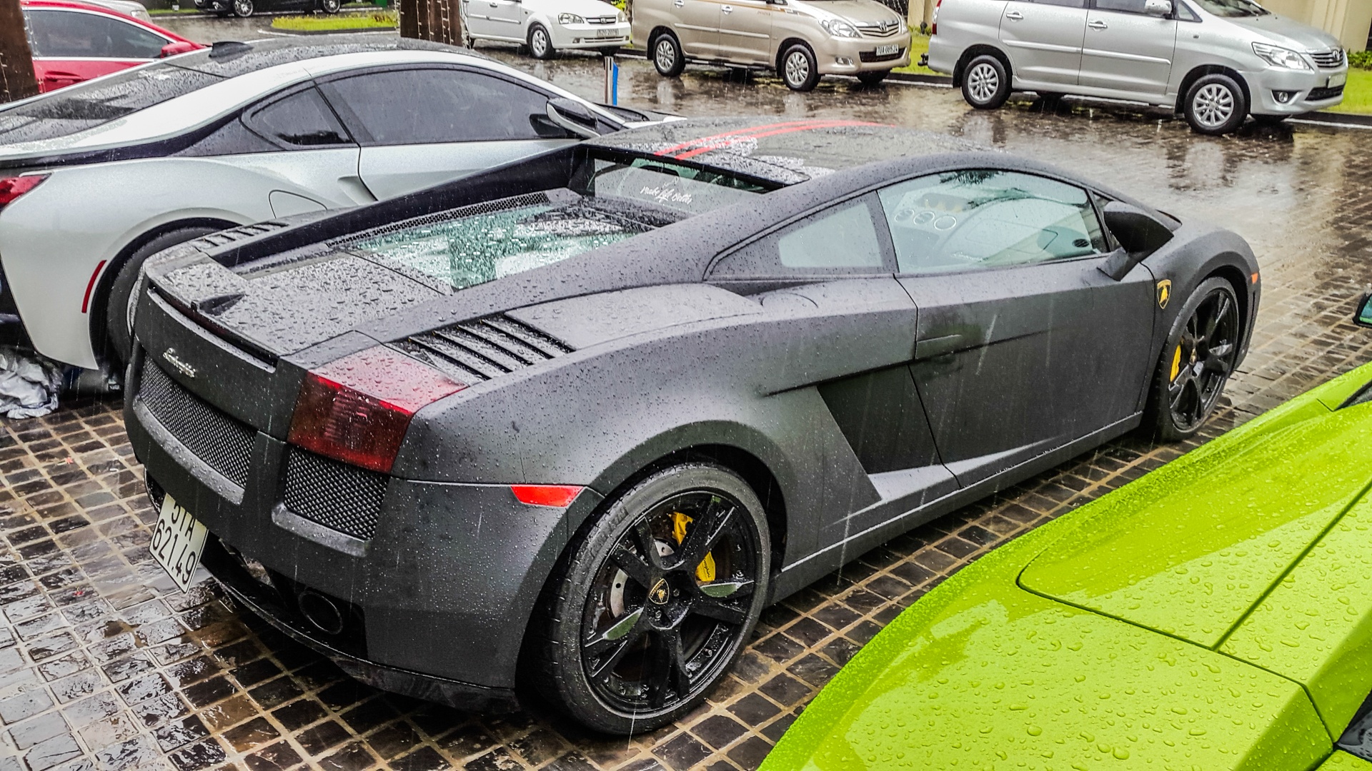 Bộ sưu tập Lamborghini ở Việt Nam ảnh 15 Bo suu tap Lamborghini o Viet Nam anh 15