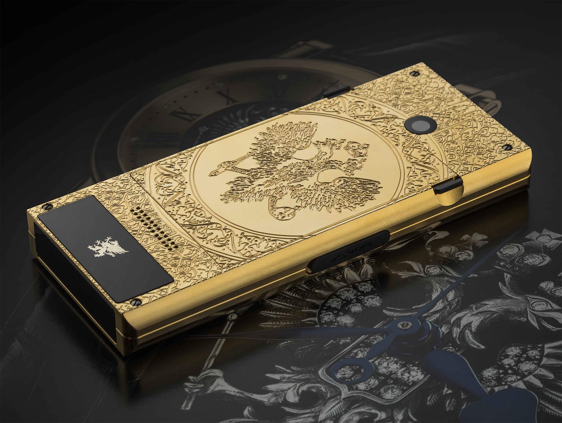 Dien thoai Mobiado phien ban dai bang gia 125 trieu dong hinh anh