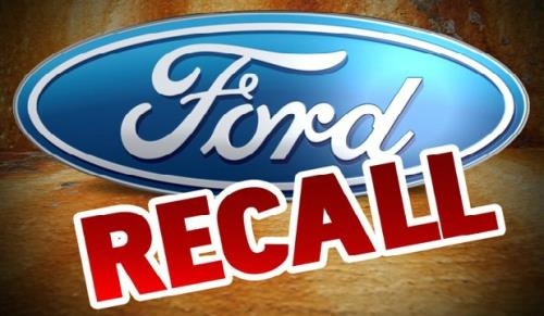 Ford trieu hoi gan 830.000 xe do loi chot cua hinh anh