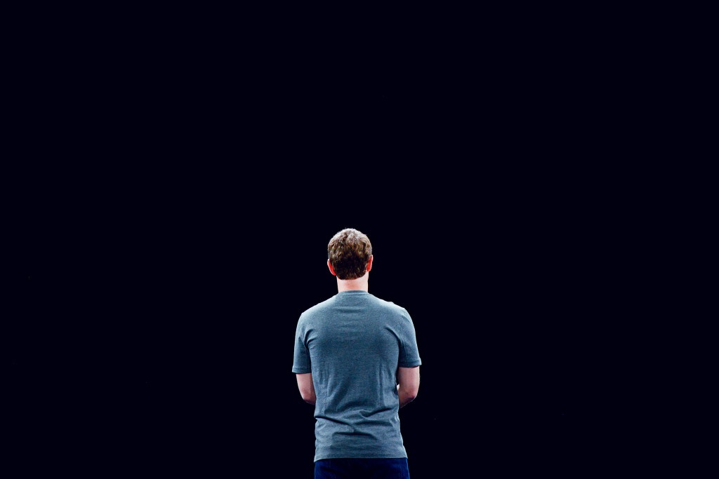 Zuckerberg tu thien de danh bong ten tuoi? anh 1