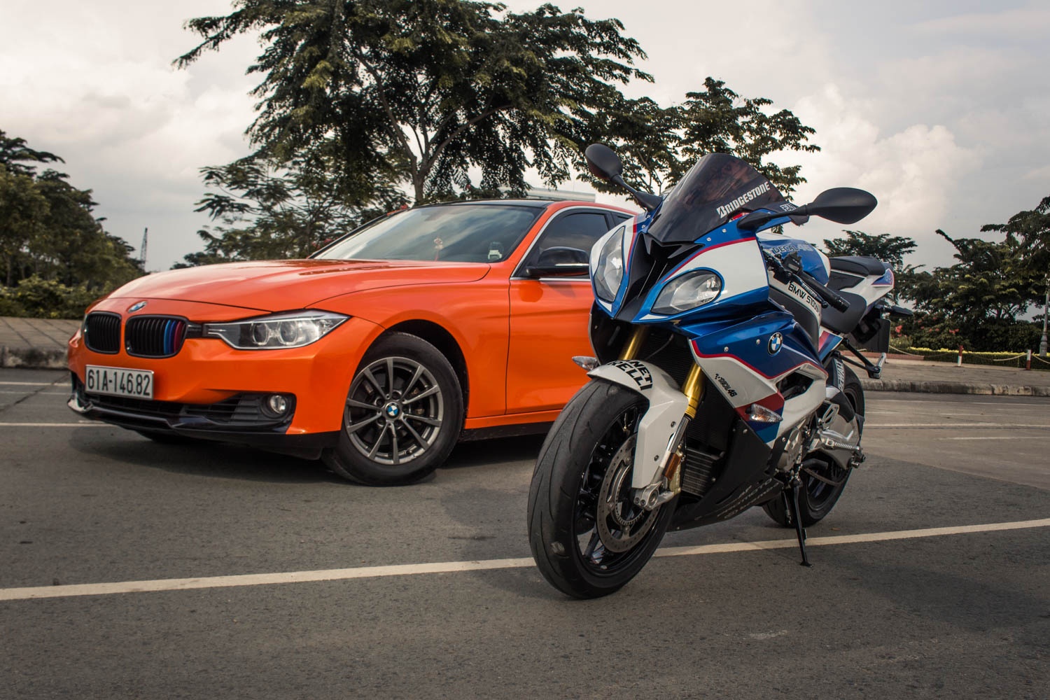 Sieu mo to BMW S1000RR len tem M Series tai Sai Gon hinh anh