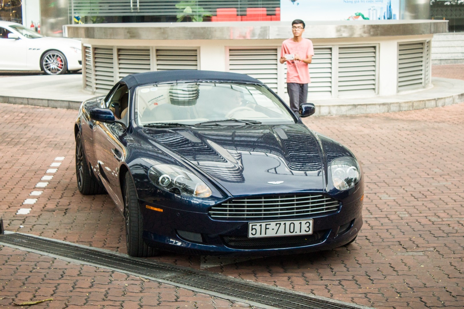 Aston Martin DB9 Volante anh 2