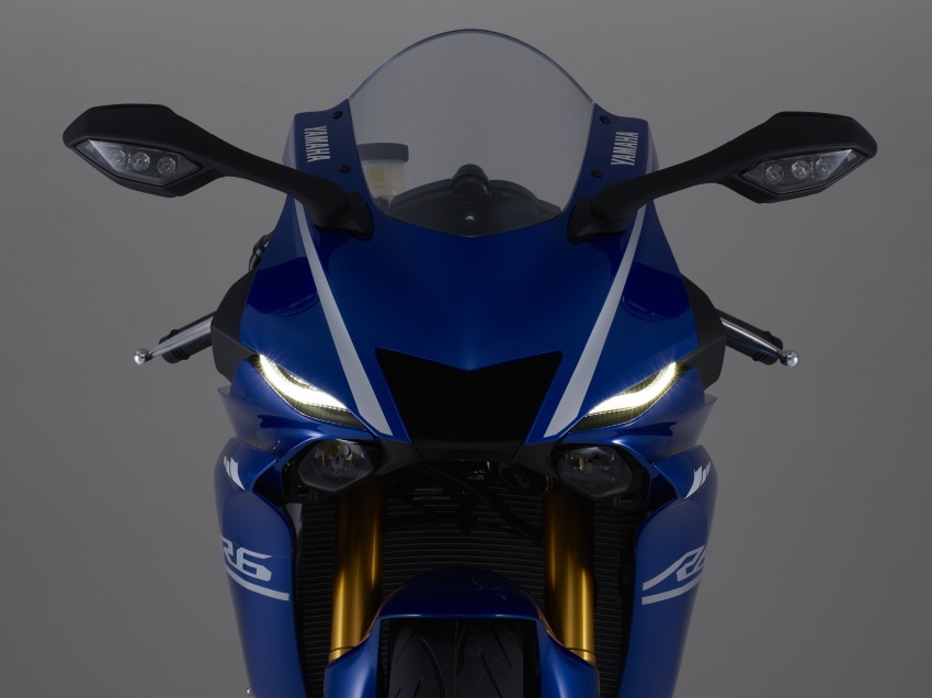 Yamaha R6 ra mat anh 3