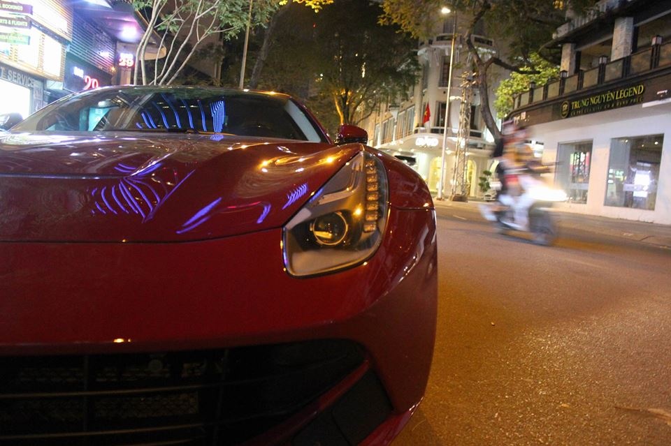 Cuong Do la mua sieu xe Ferrari F12 Berlinetta anh 6