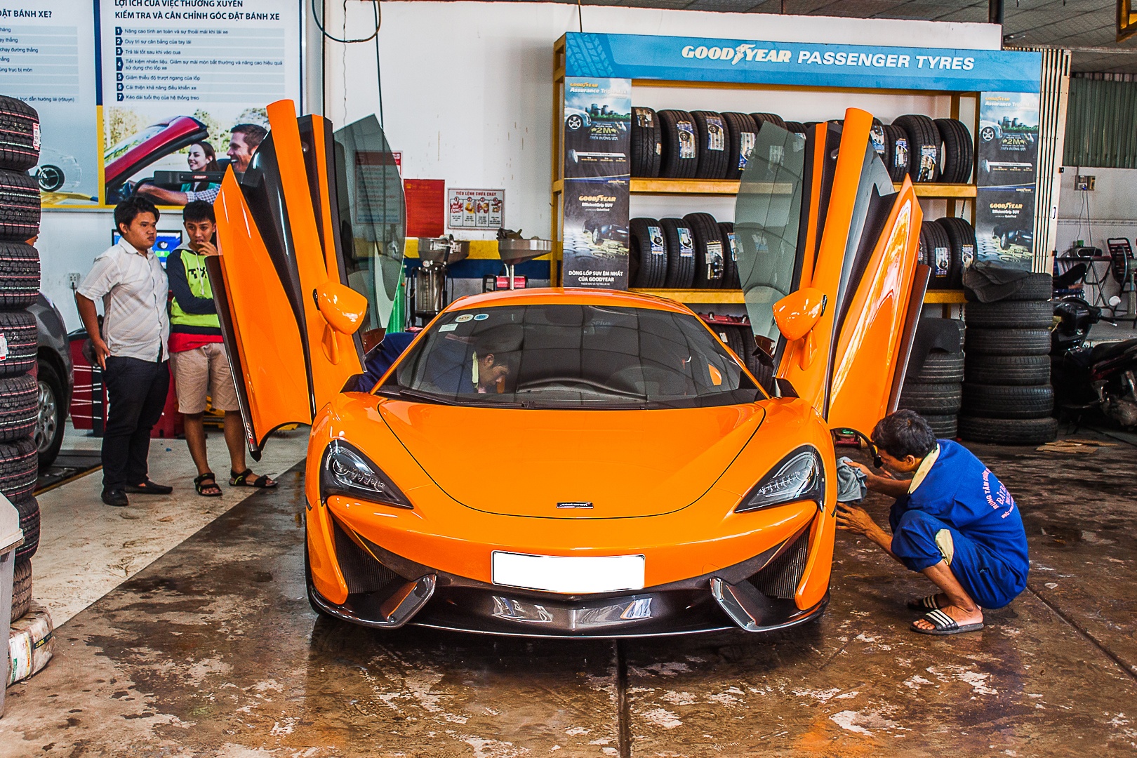 McLaren 570S anh 2