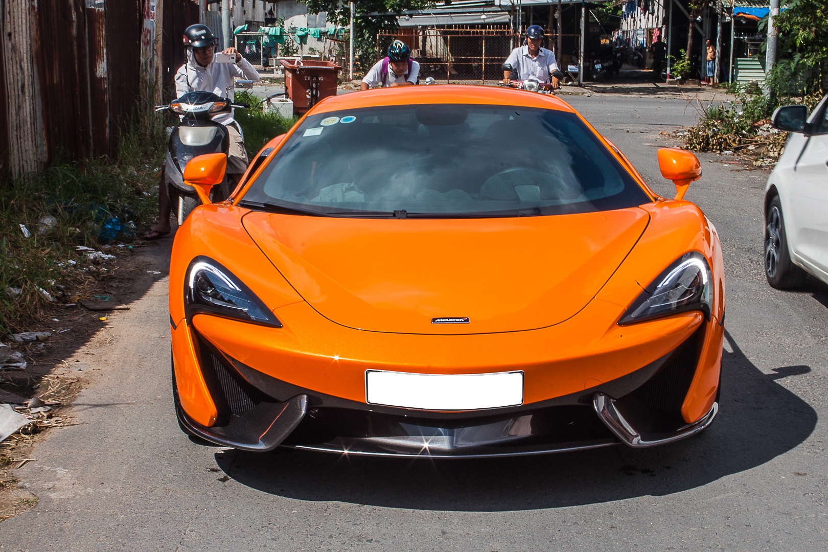 McLaren 570S anh 3