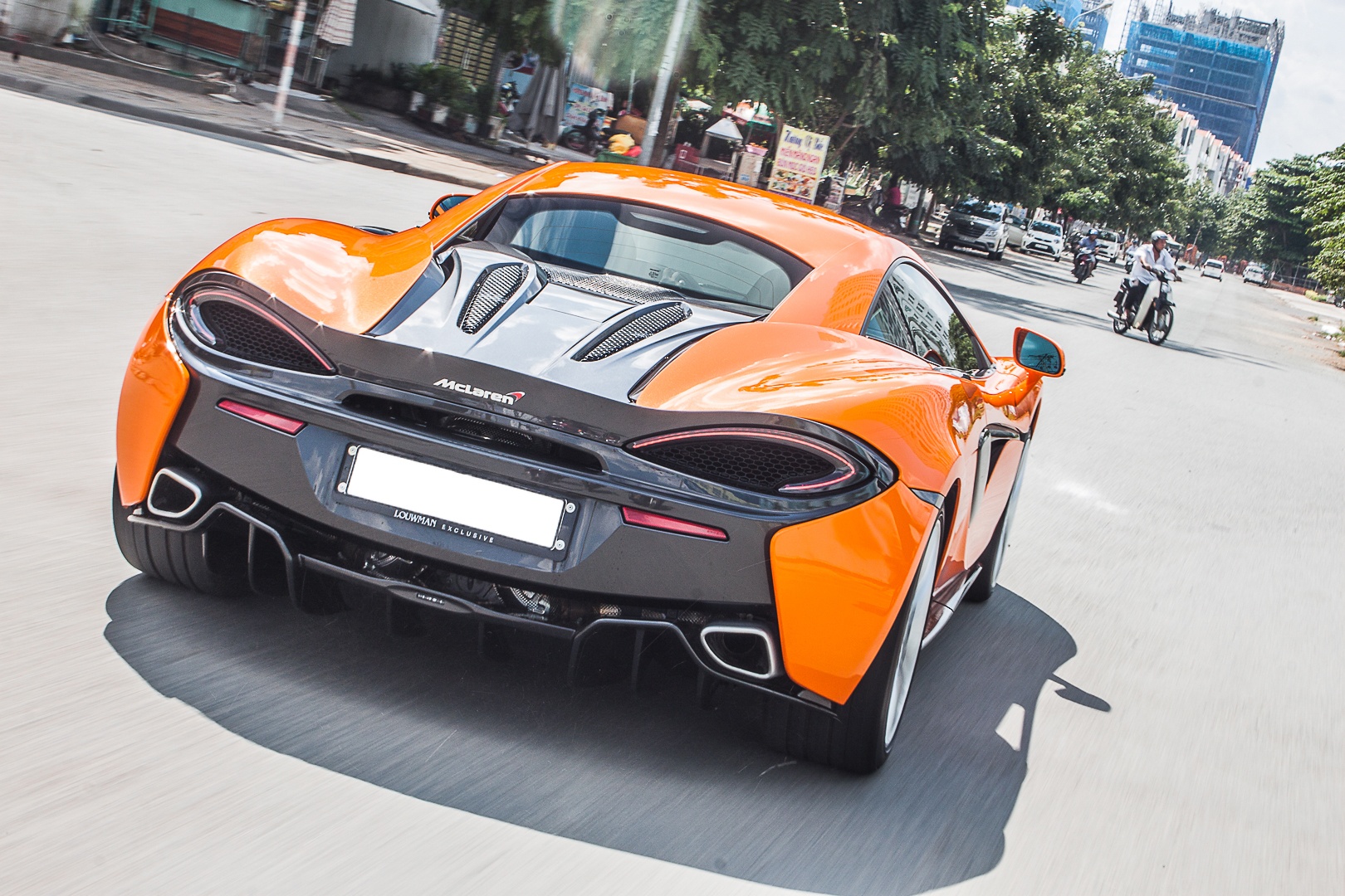 McLaren 570S anh 4