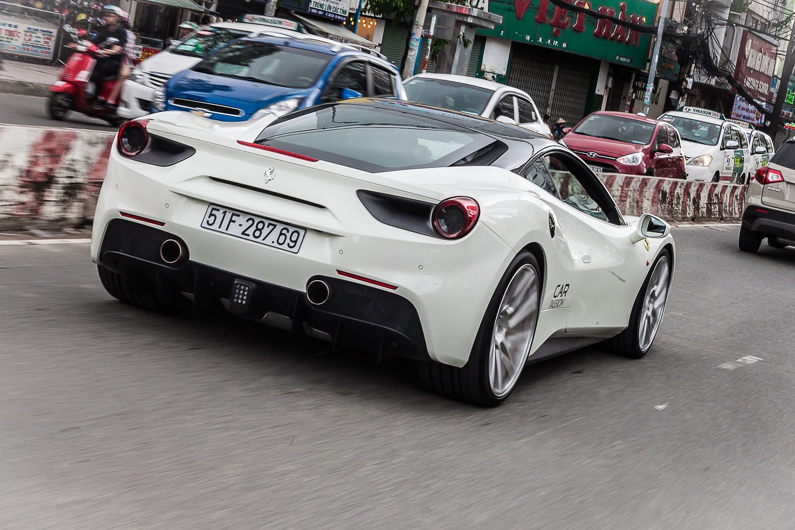 Sieu xe cua Cuong Do la anh 2