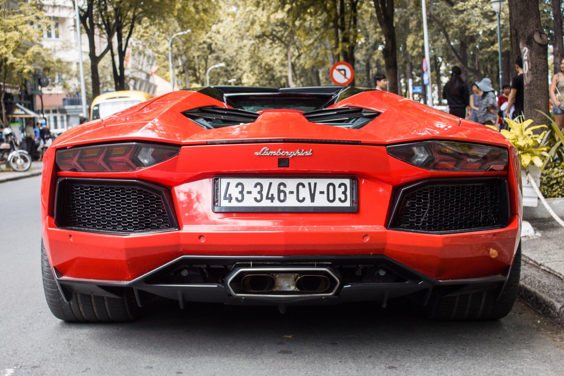 Loat sieu xe do po noi tieng tai Sai Gon hinh anh