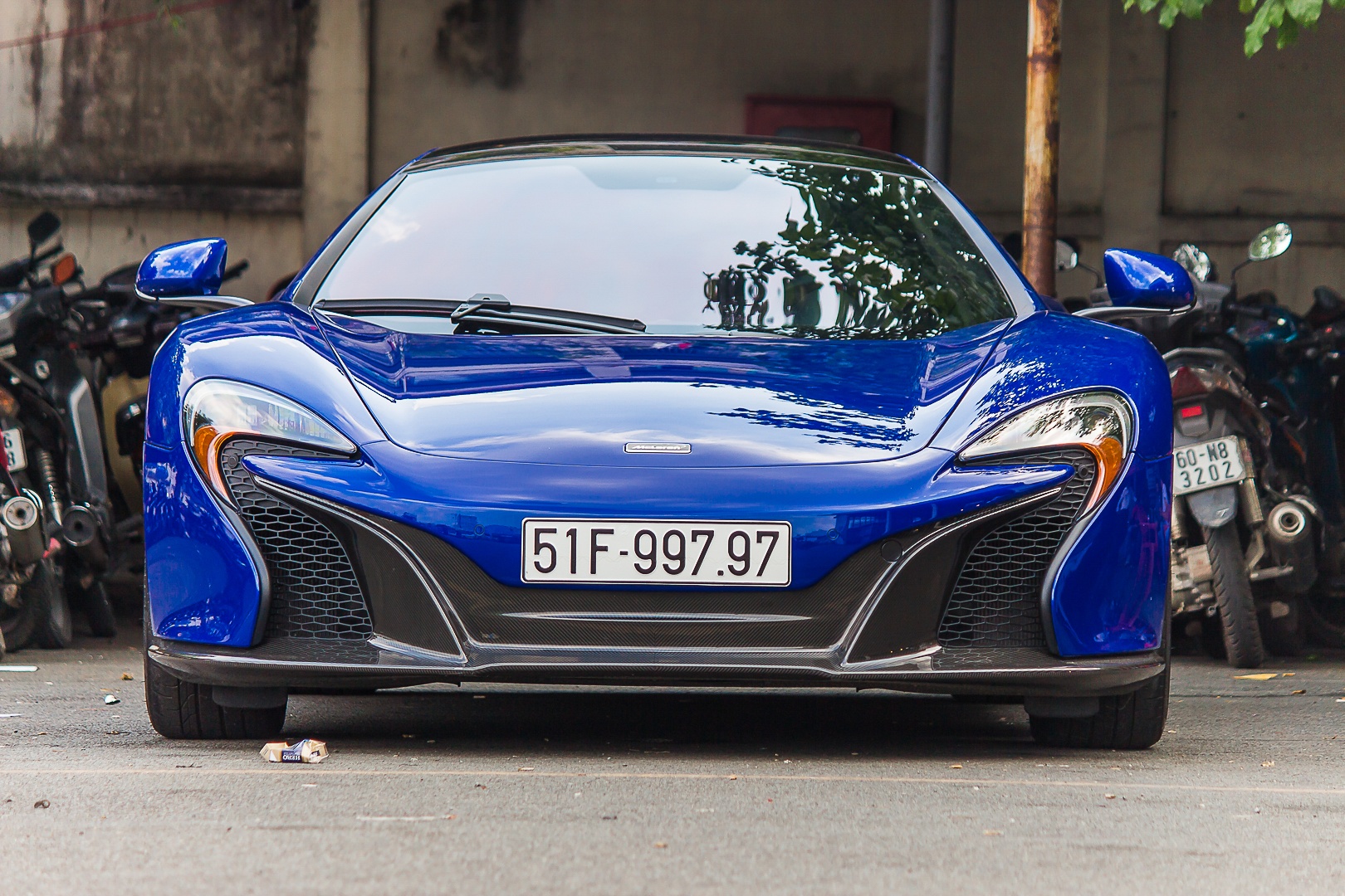 Sieu xe McLaren 650S cua Minh Nhua ra bien doc hinh anh