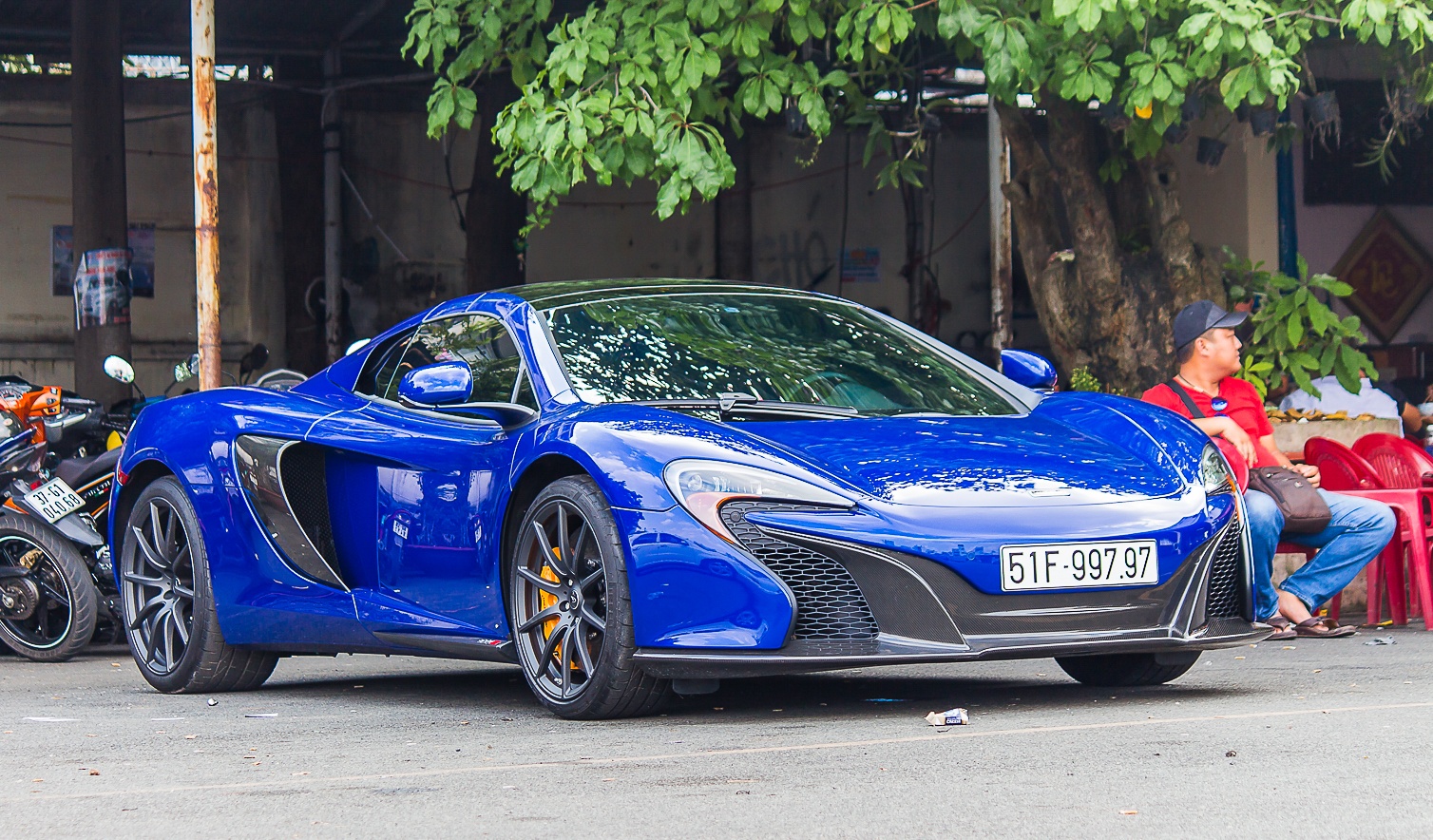 McLaren_650_3_zing.jpg