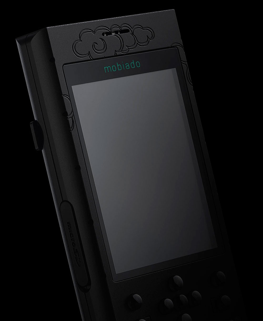 Mobiado Professional 3 ML Stealth Dragon ra mat anh 3