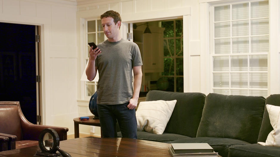 CEO Facebook muon tro thanh 'Nguoi Sat' hinh anh