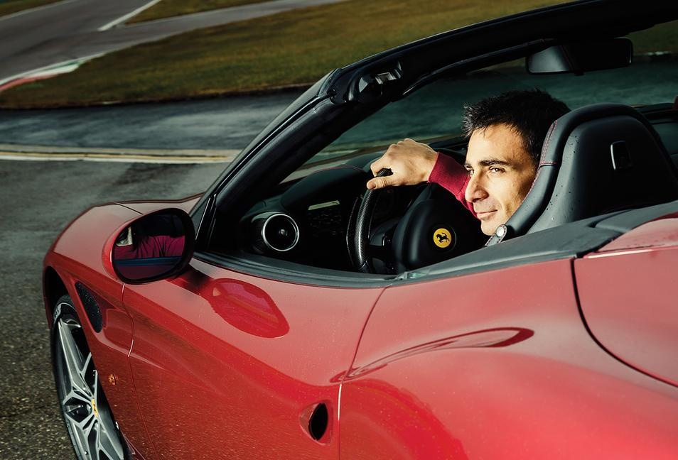 Ai quyet dinh su ngo nguoc cua sieu xe Ferrari? hinh anh