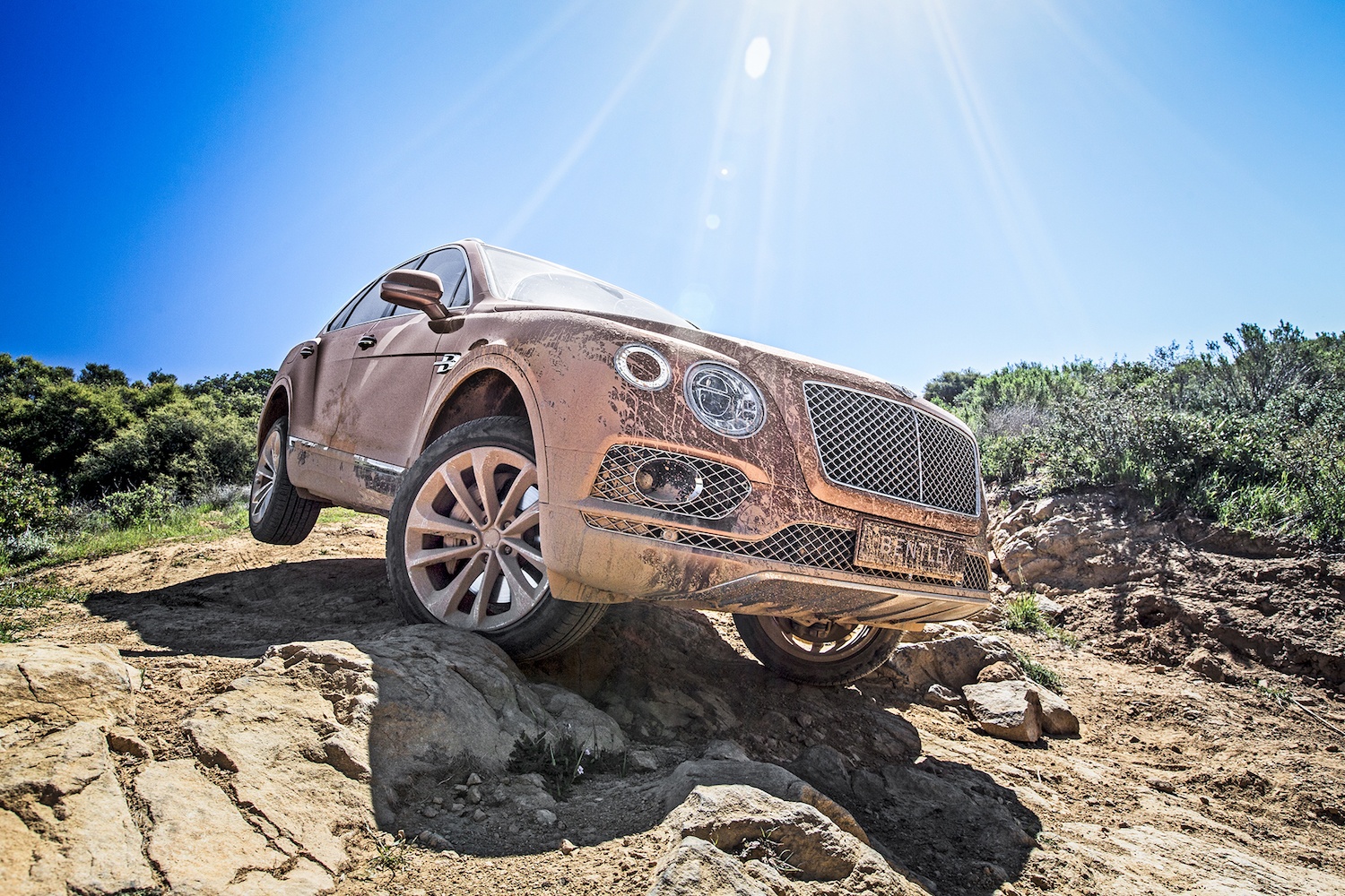 SUV bùng nổ ảnh 3 SUV bung no anh 3