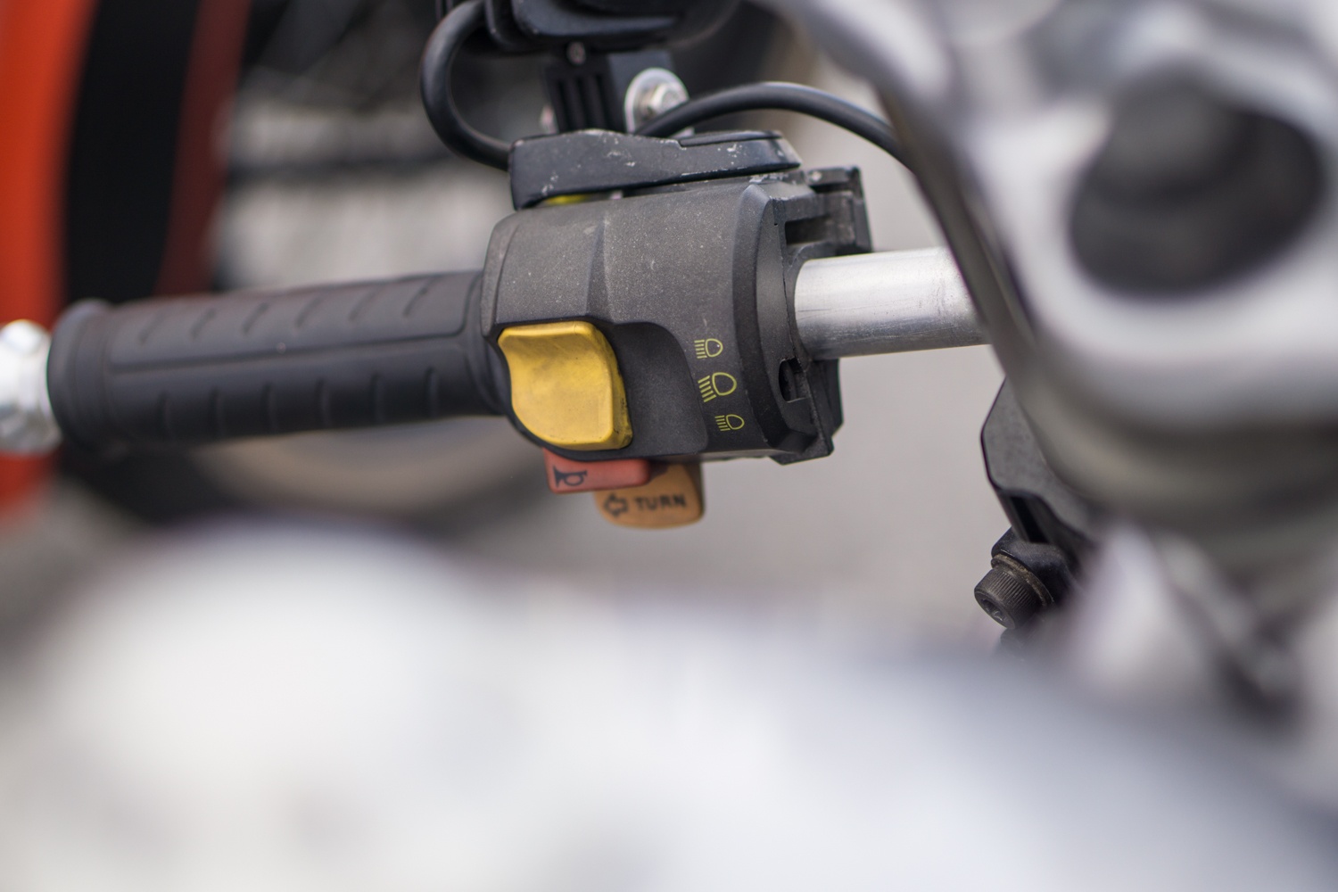 BMW R100 Limited do ham ca voi anh 5