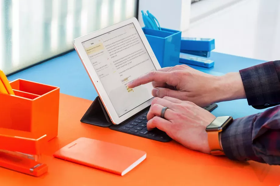 Máy tính cá nhân đang biến đổi ảnh 1 May tinh ca nhan dang bien doi anh 1