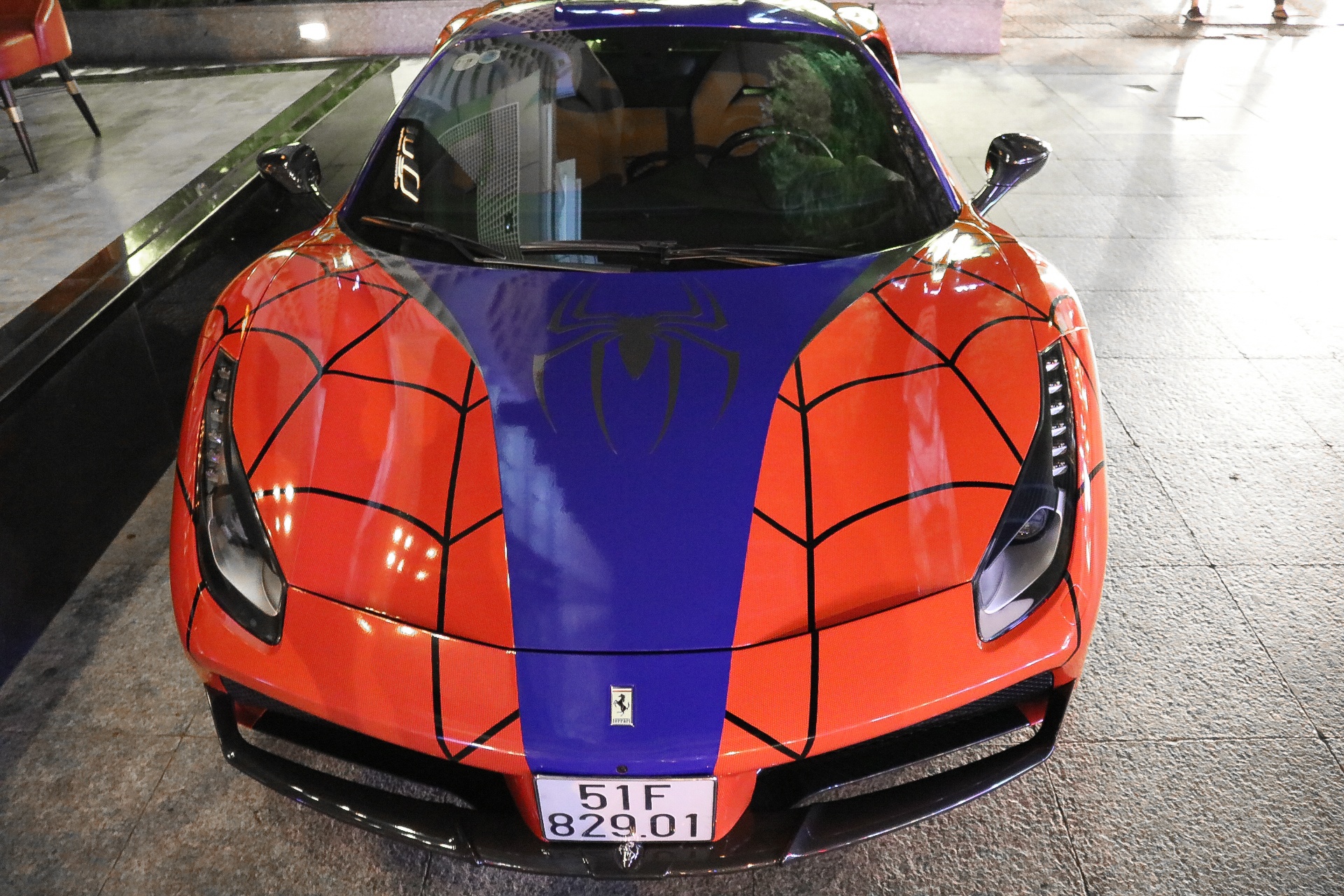 Ferrari 488 GTB người nhện ảnh 2 Ferrari 488 GTB nguoi nhen anh 2