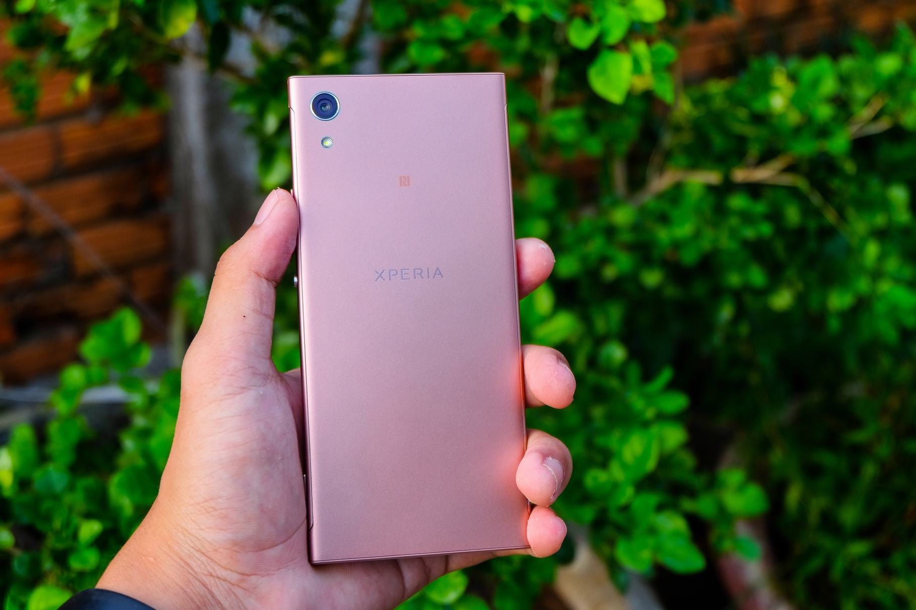 Mo hop Sony Xperia XA1: Dep nhat phan khuc tam trung hinh anh