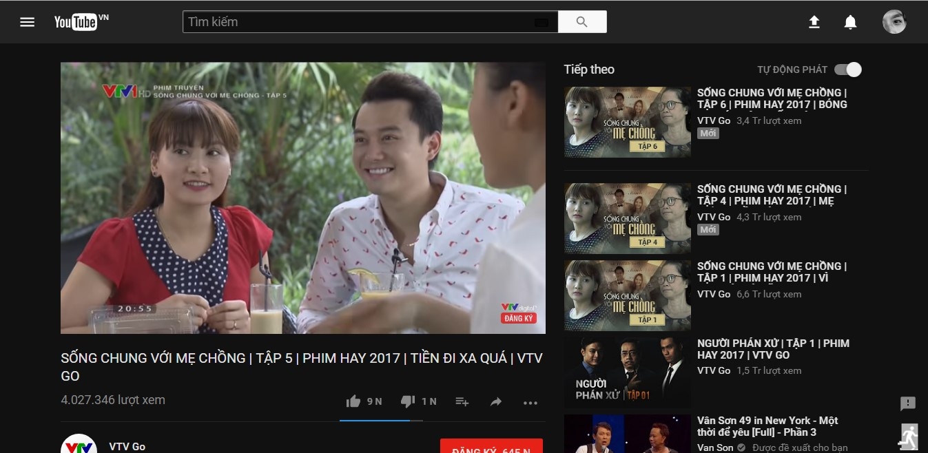 Huong dan kich hoat che do dem tren YouTube hinh anh