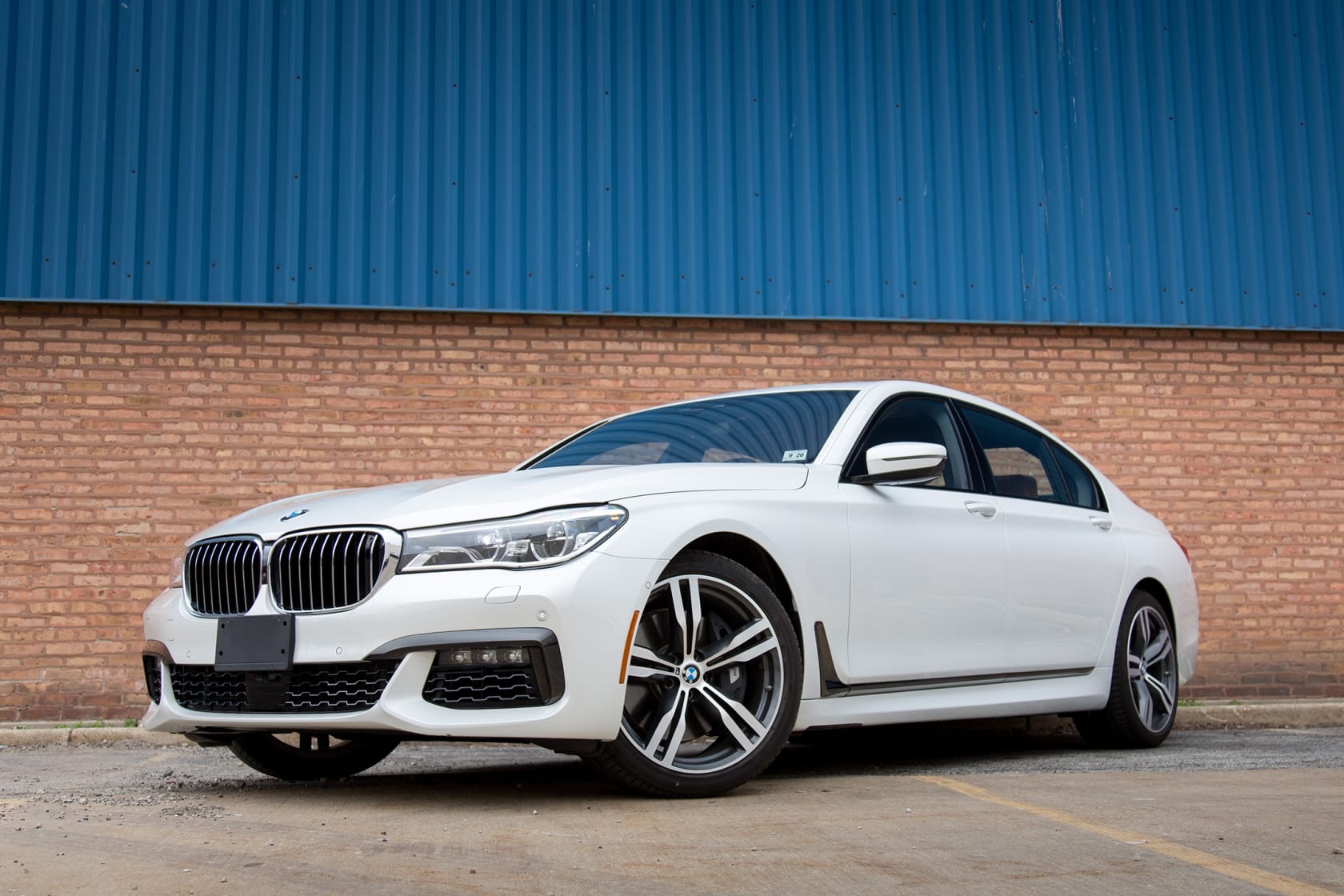 Nhung mau xe sang tot nhat nam 2017 anh 1