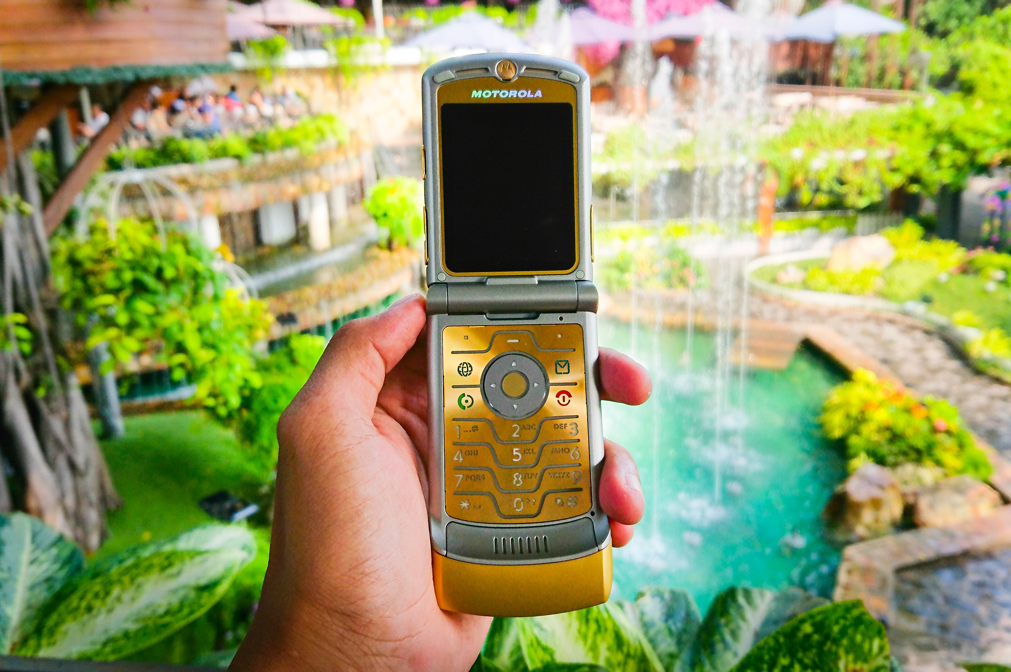 Motorola V3i anh 3