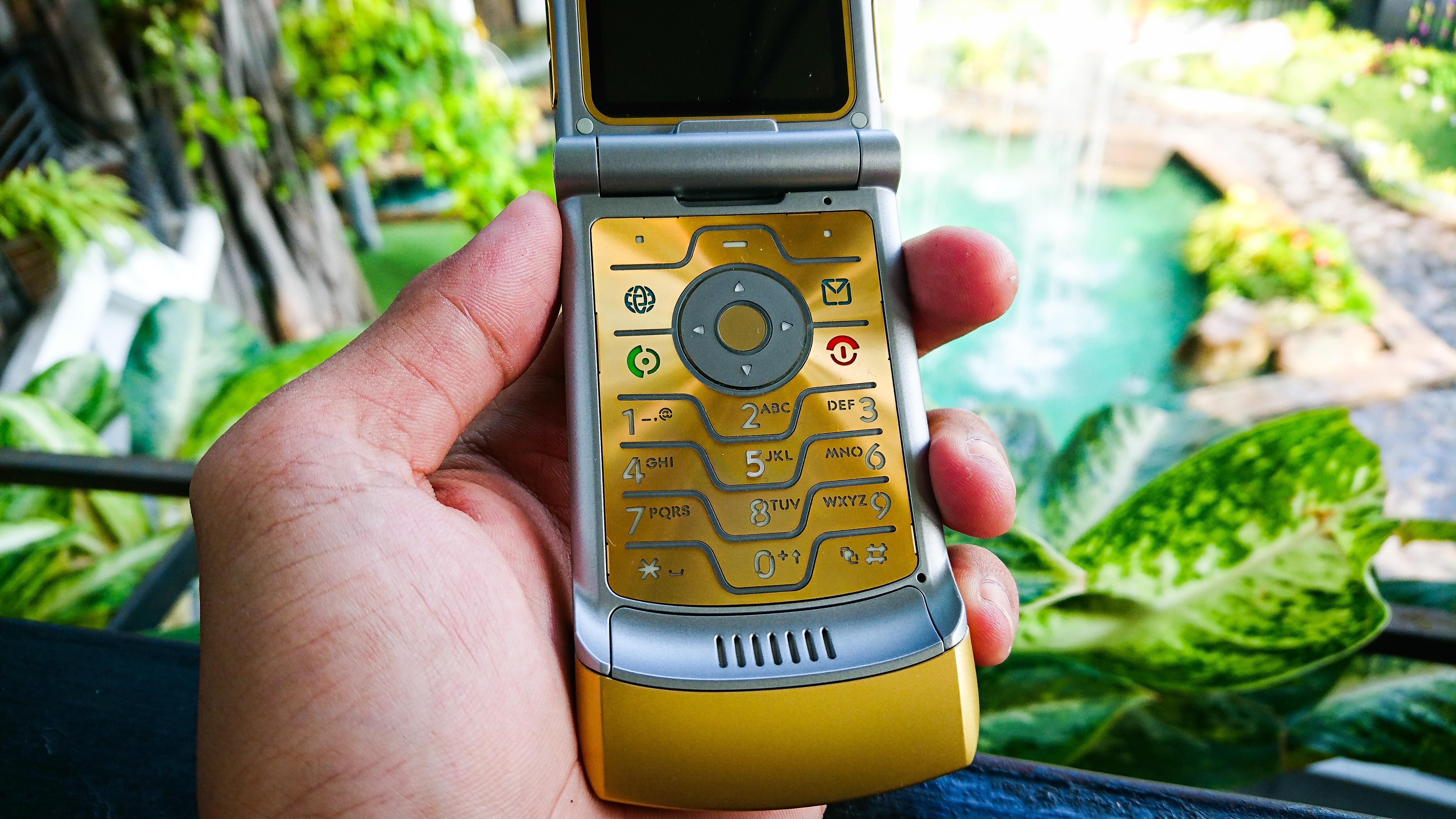 Motorola V3i anh 4