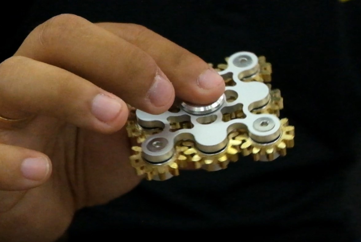 Mua Fidget Spinner tại Việt Nam ảnh 2 Mua Fidget Spinner tai Viet Nam anh 2