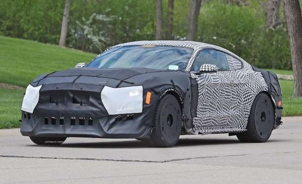 He lo hinh anh mau xe co bap Shelby GT500 Mustang hinh anh