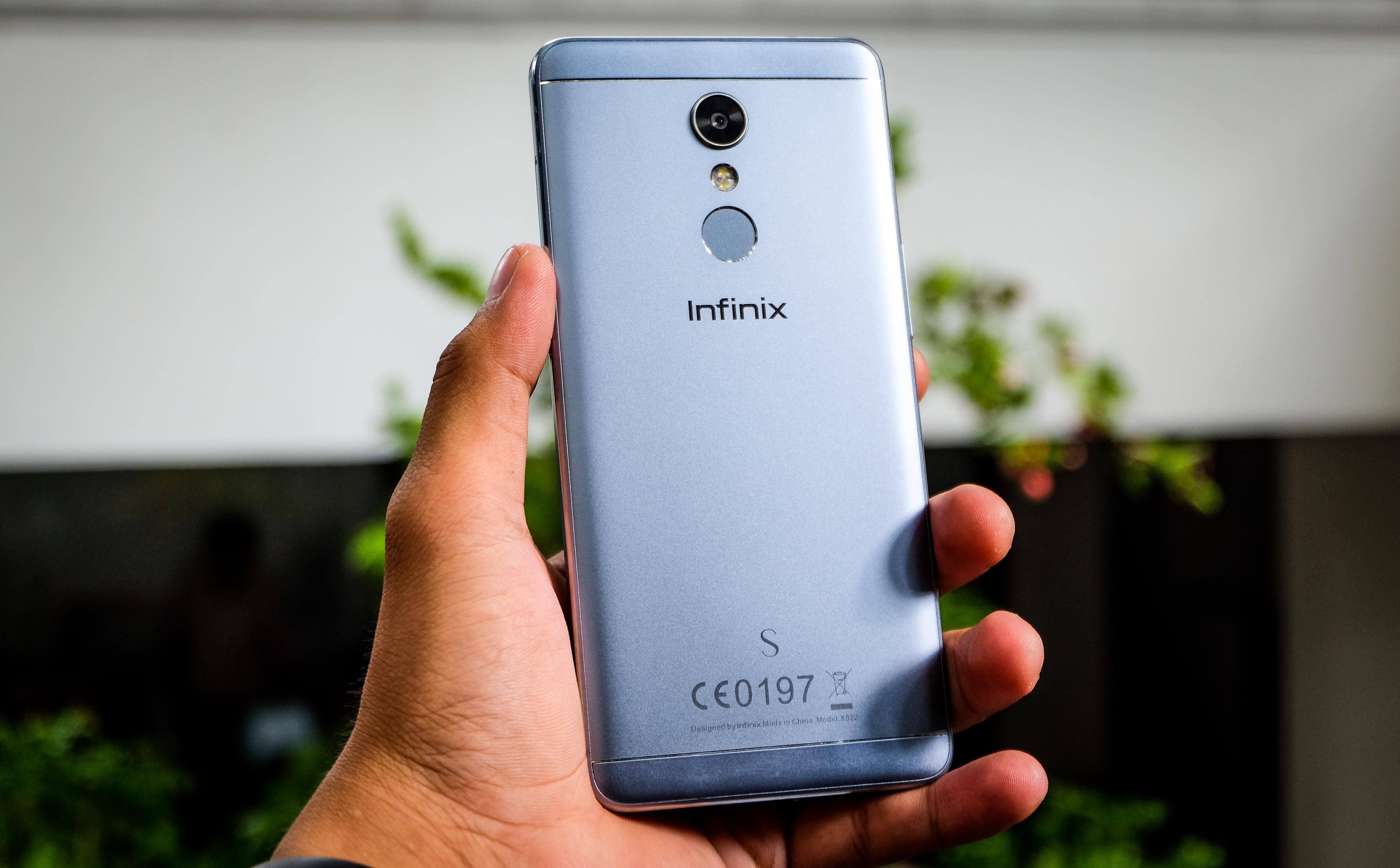 Infinity S2 wefie goc rong anh 4