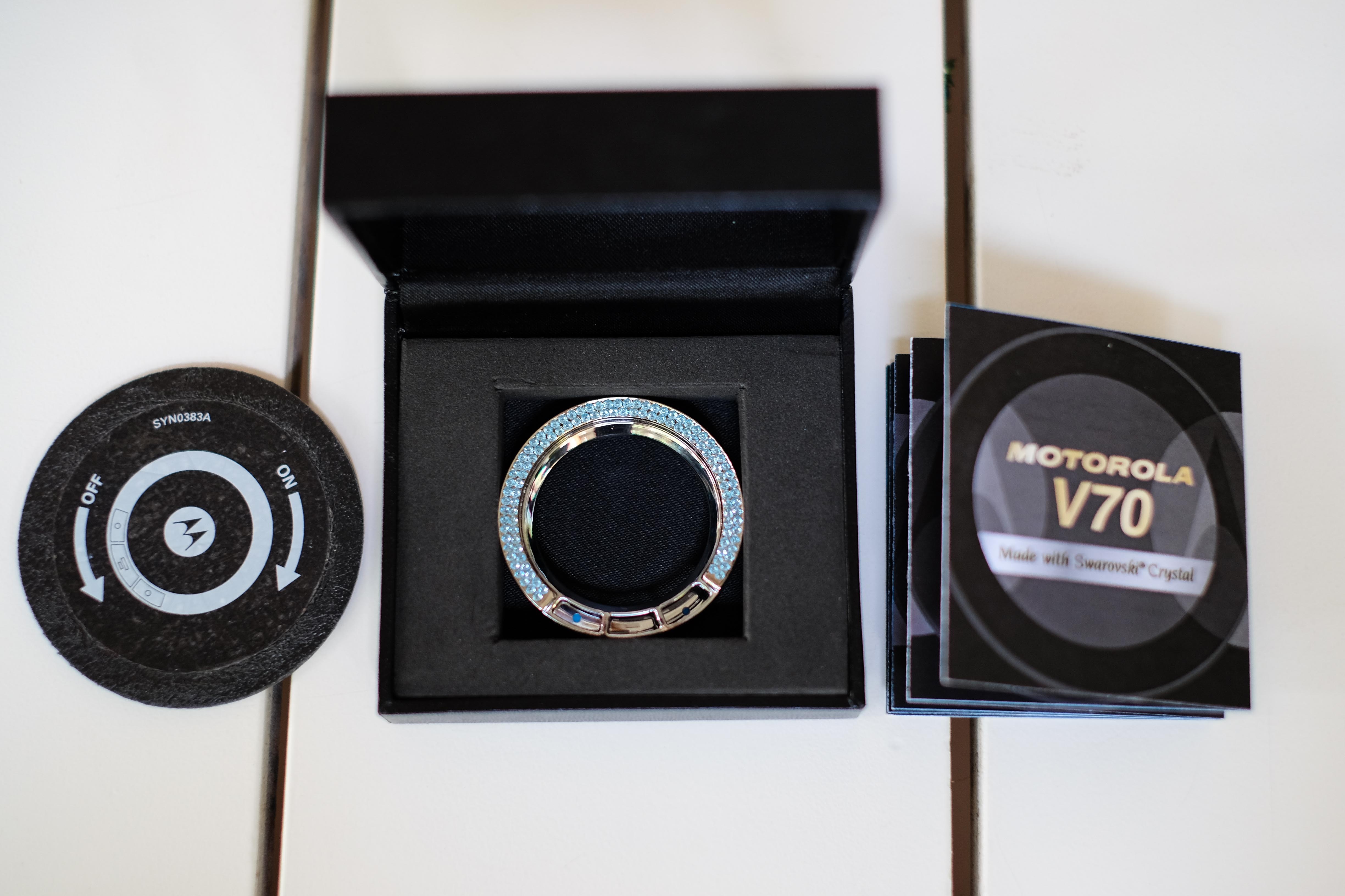 Motorola V70, Điện thoại cổ ảnh 5 Motorola V70, Dien thoai co anh 5