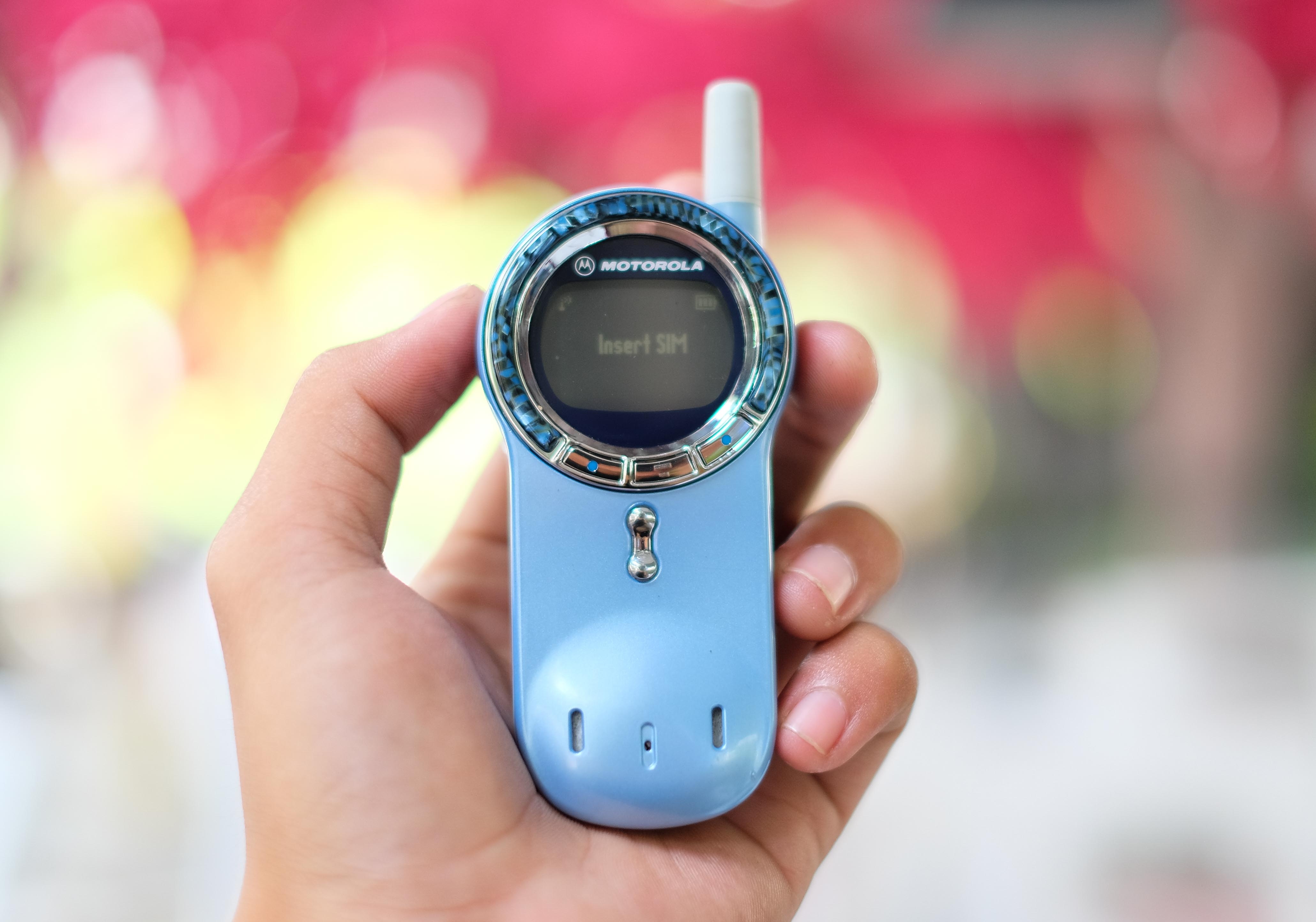 Motorola V70, Điện thoại cổ ảnh 8 Motorola V70, Dien thoai co anh 8