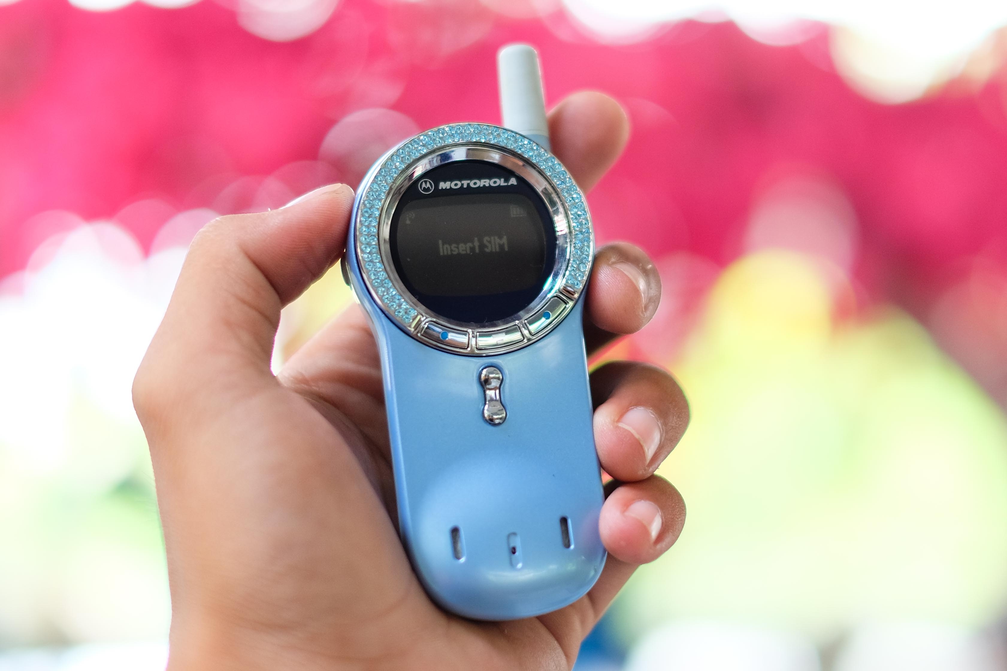 Motorola V70, Điện thoại cổ ảnh 13 Motorola V70, Dien thoai co anh 13