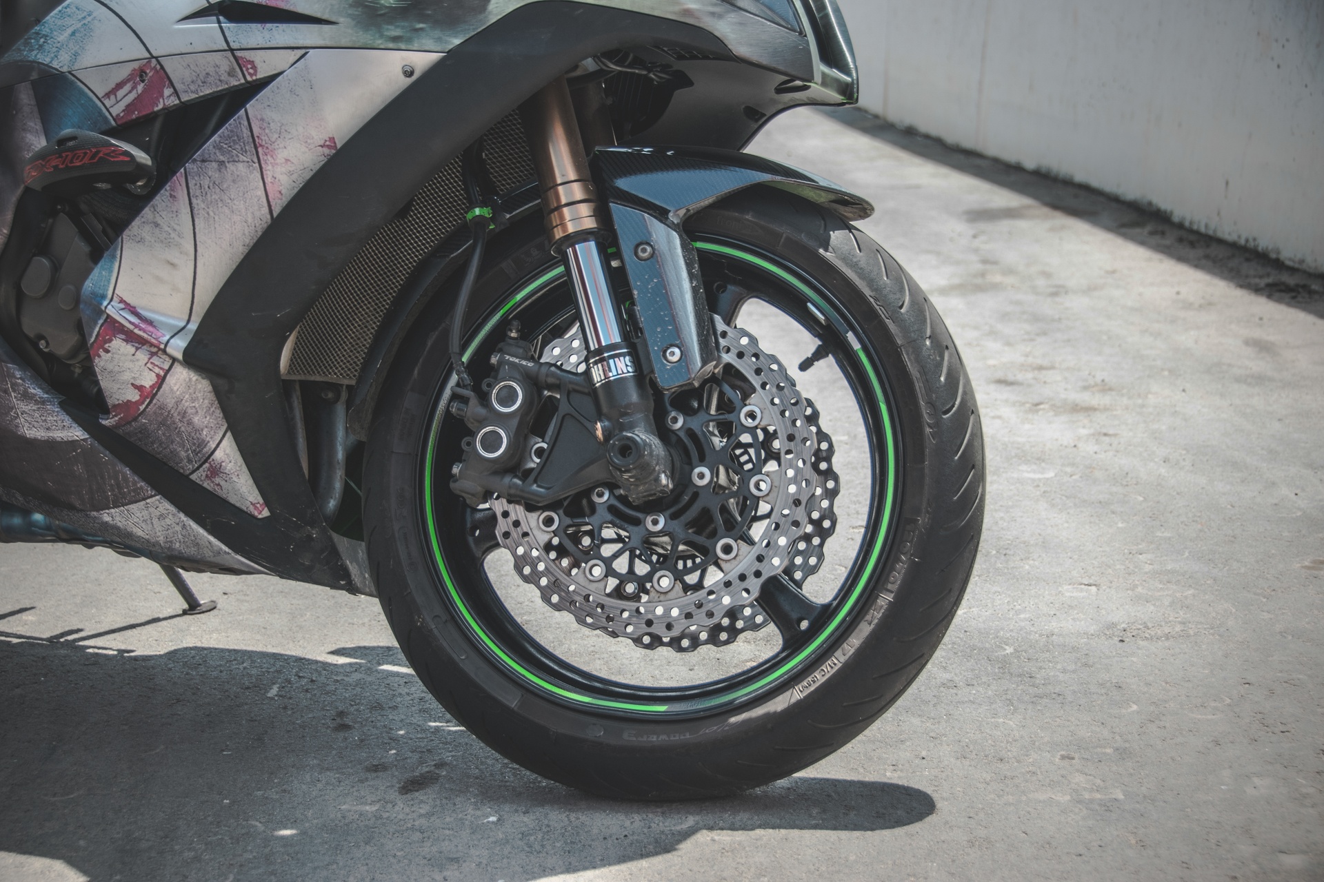 Kawasaki ZX-10R độ Captain America ảnh 3 Kawasaki ZX-10R do Captain America anh 3