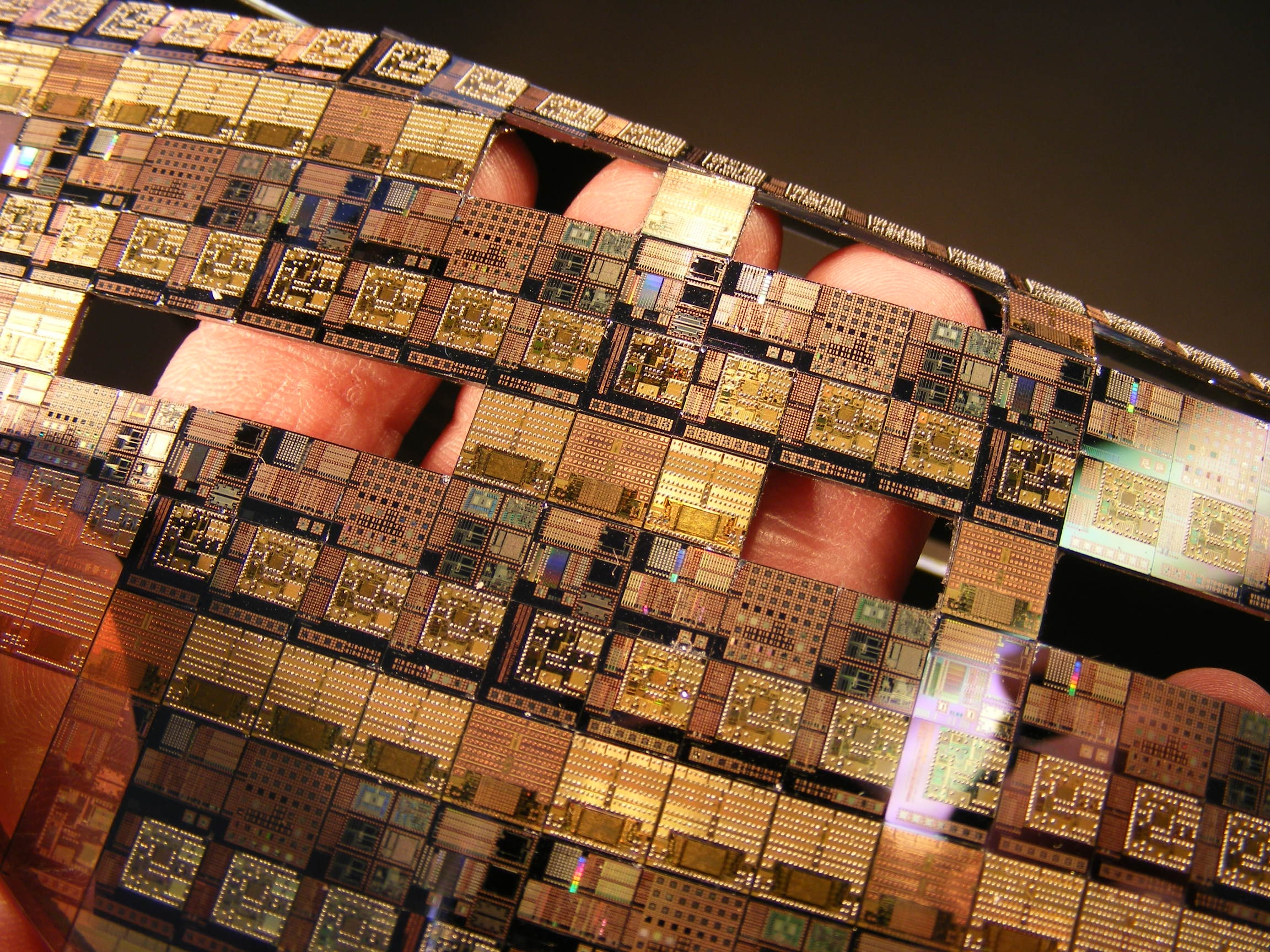 phía sau ngành công nghiệp sản xuất chip ảnh 1 phia sau nganh cong nghiep san xuat chip anh 1