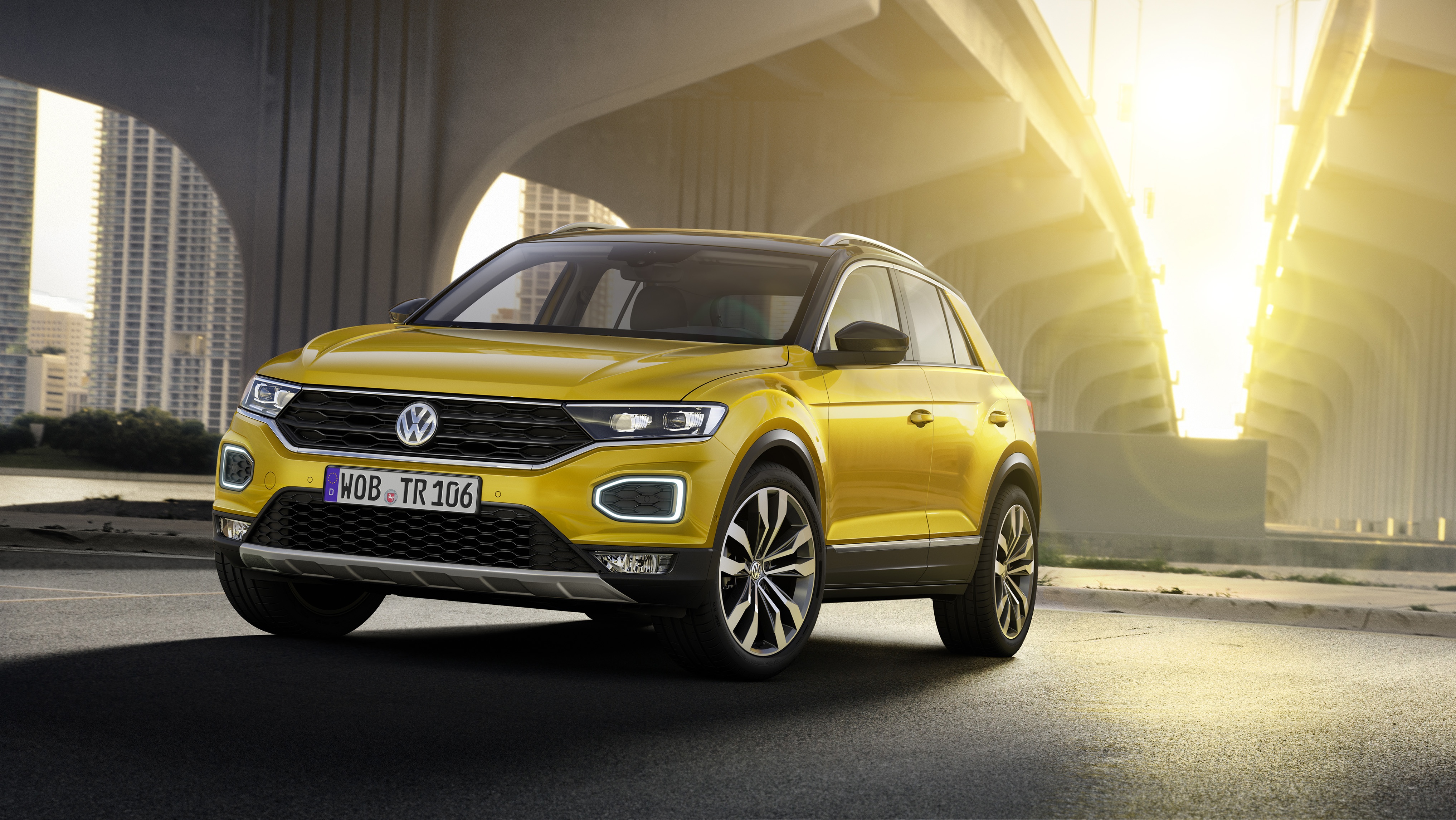 Volkswagen T-Roc ra mat tai Italy hinh anh